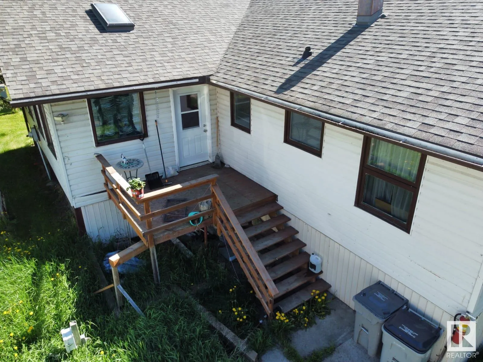26 Lakeshore Drive