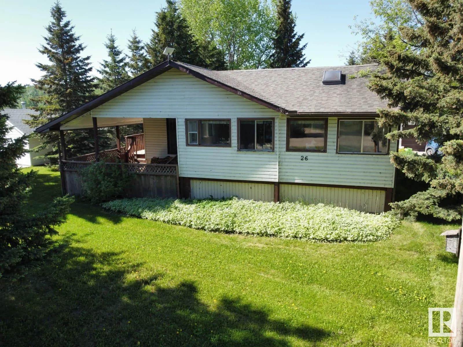 26 Lakeshore Drive