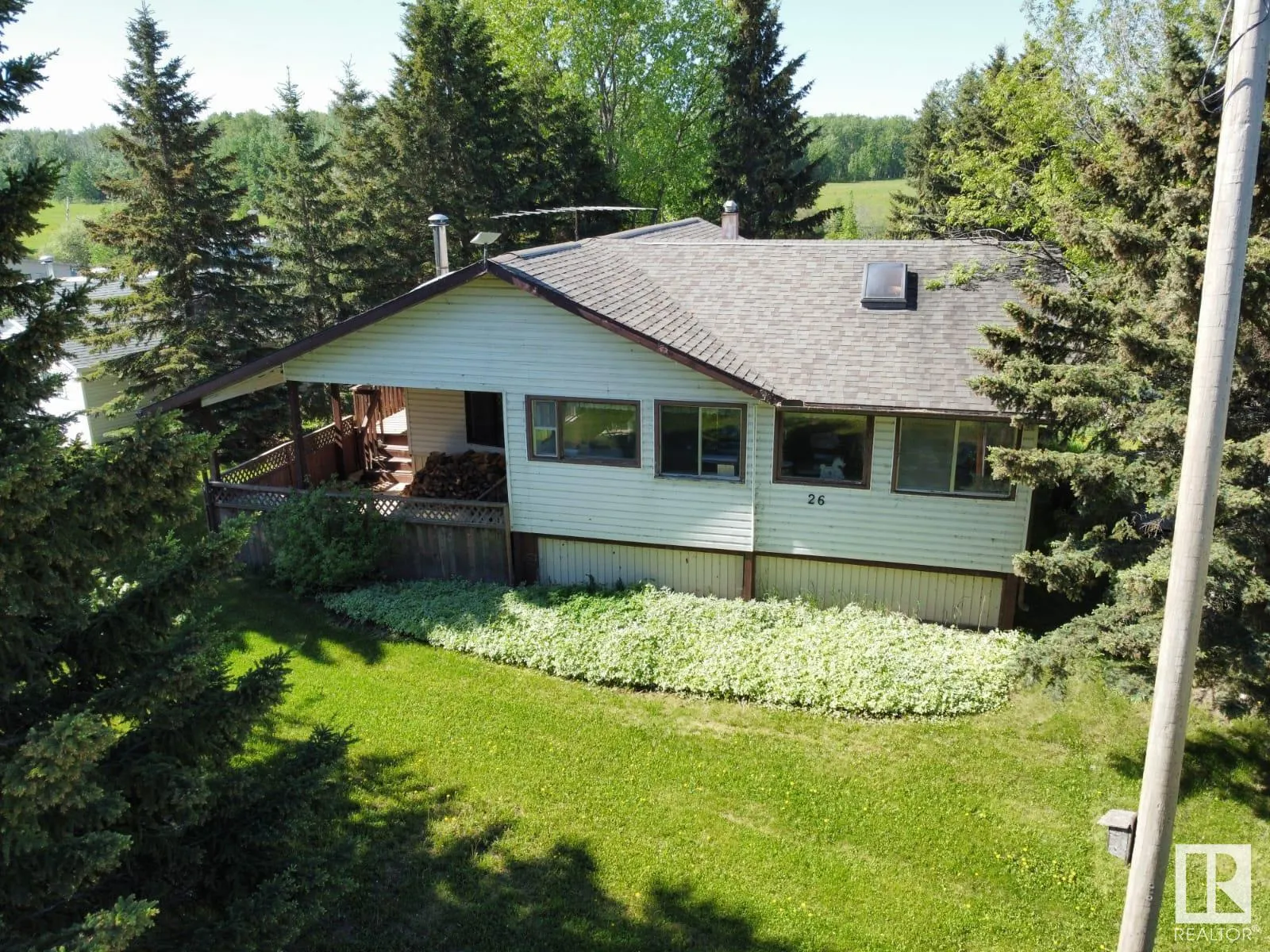 26 Lakeshore Drive