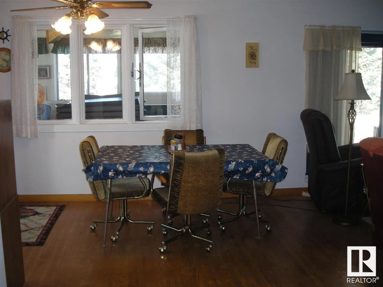 26 Lakeshore Drive