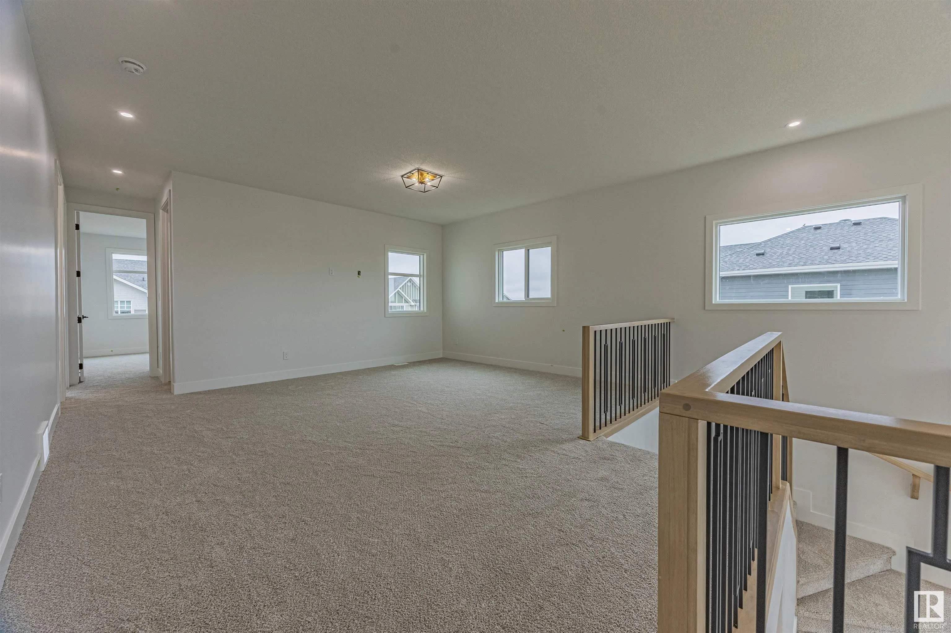 25 BIRKSHIRE Crescent