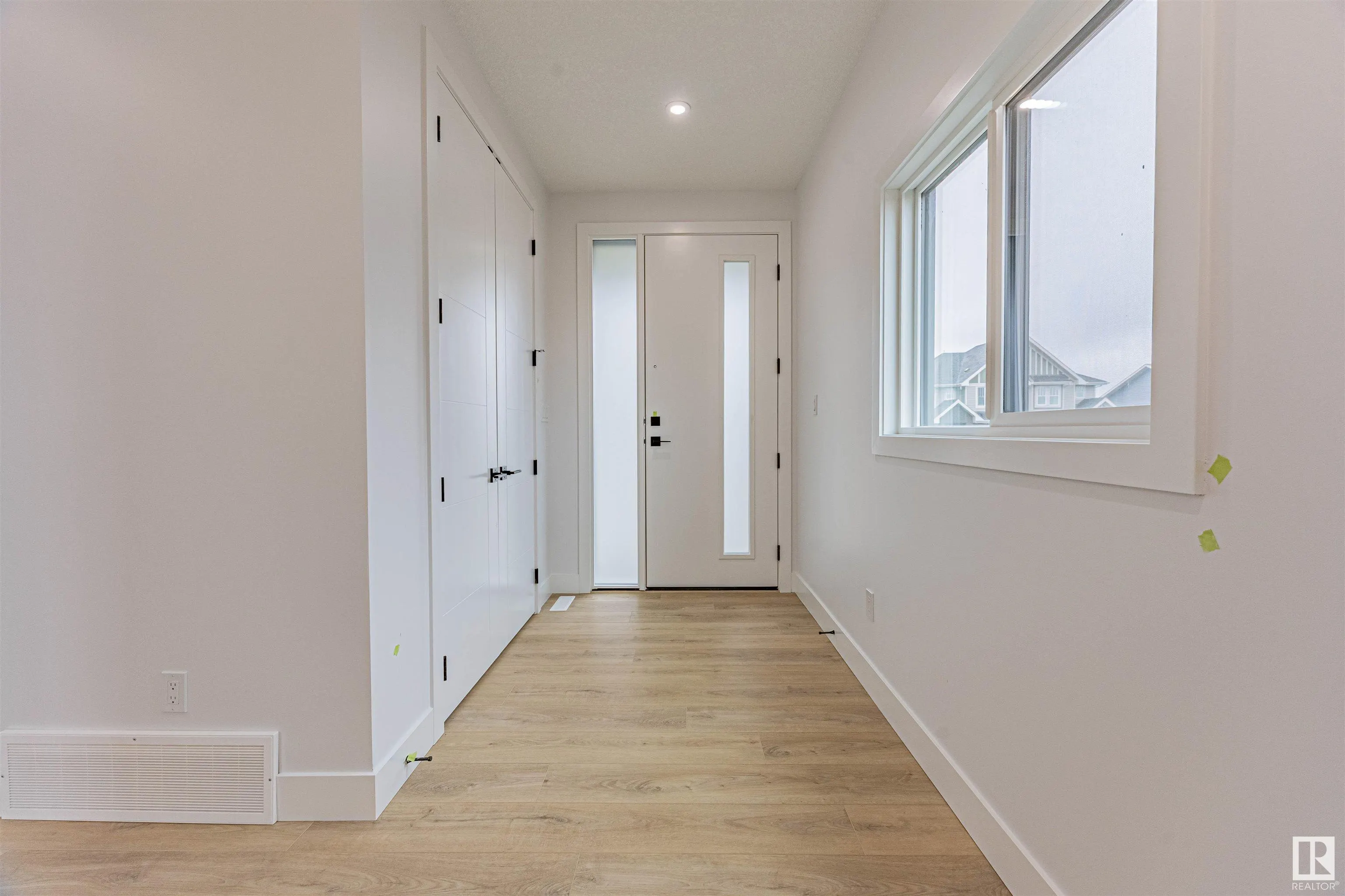25 BIRKSHIRE Crescent
