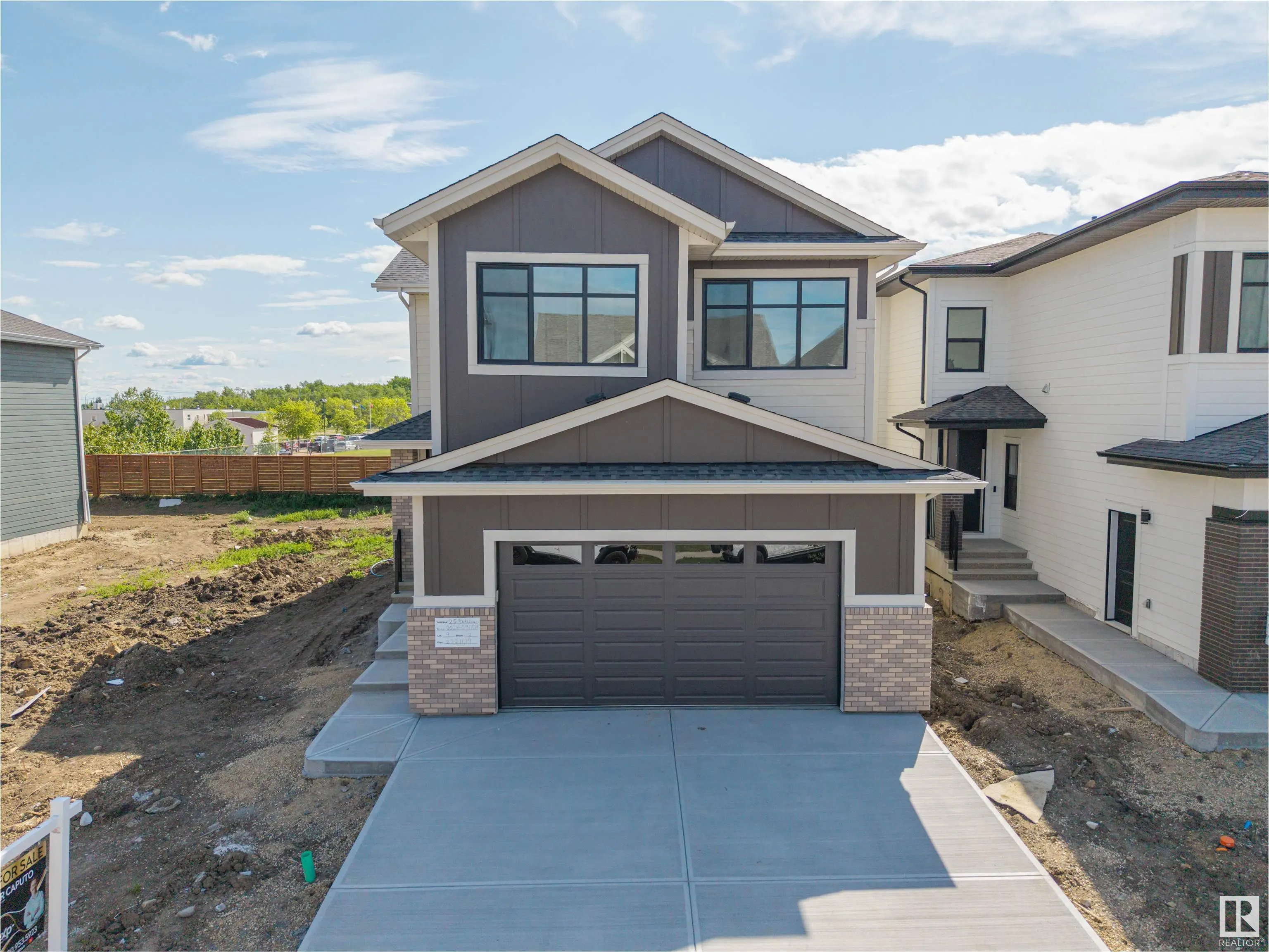 25 BIRKSHIRE Crescent
