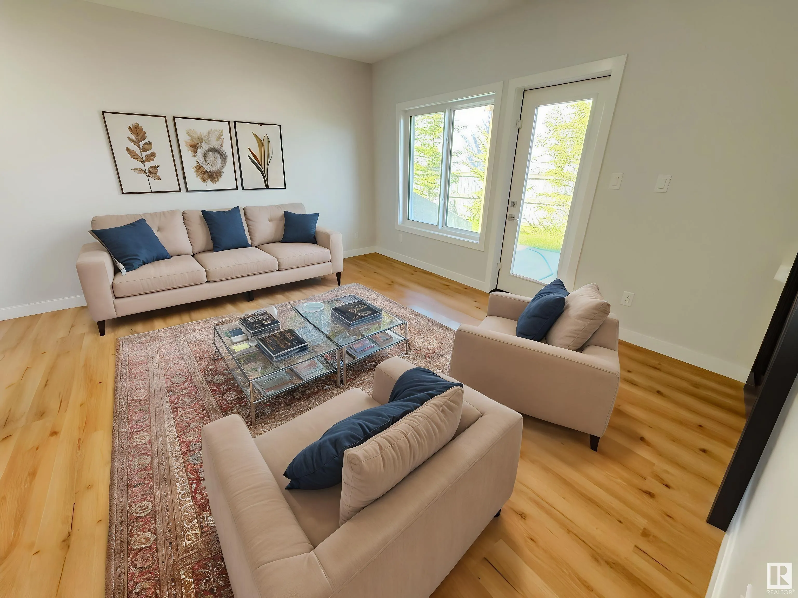 82 MEADOWLAND Way