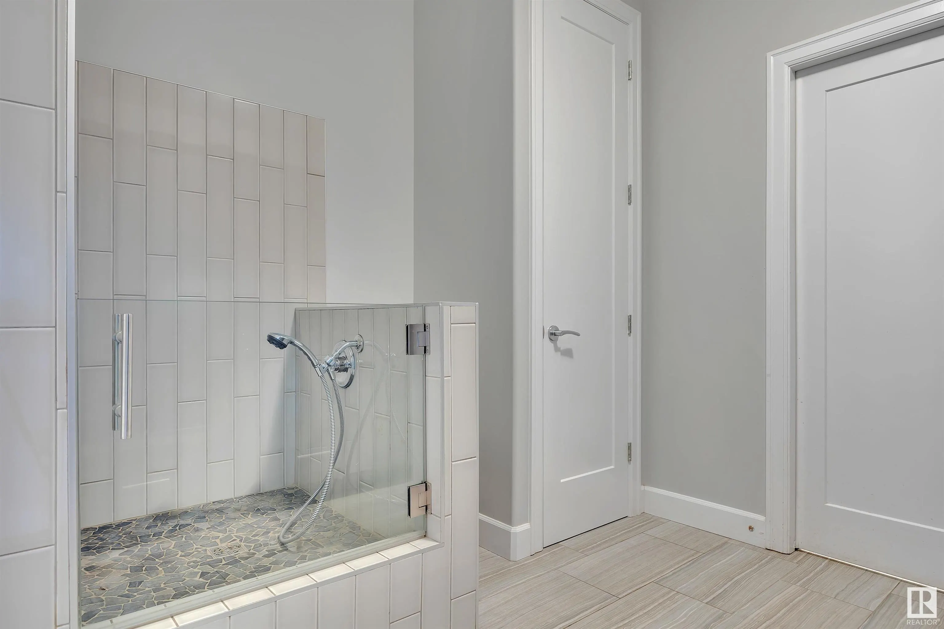 4510 WINGFIELD Bay