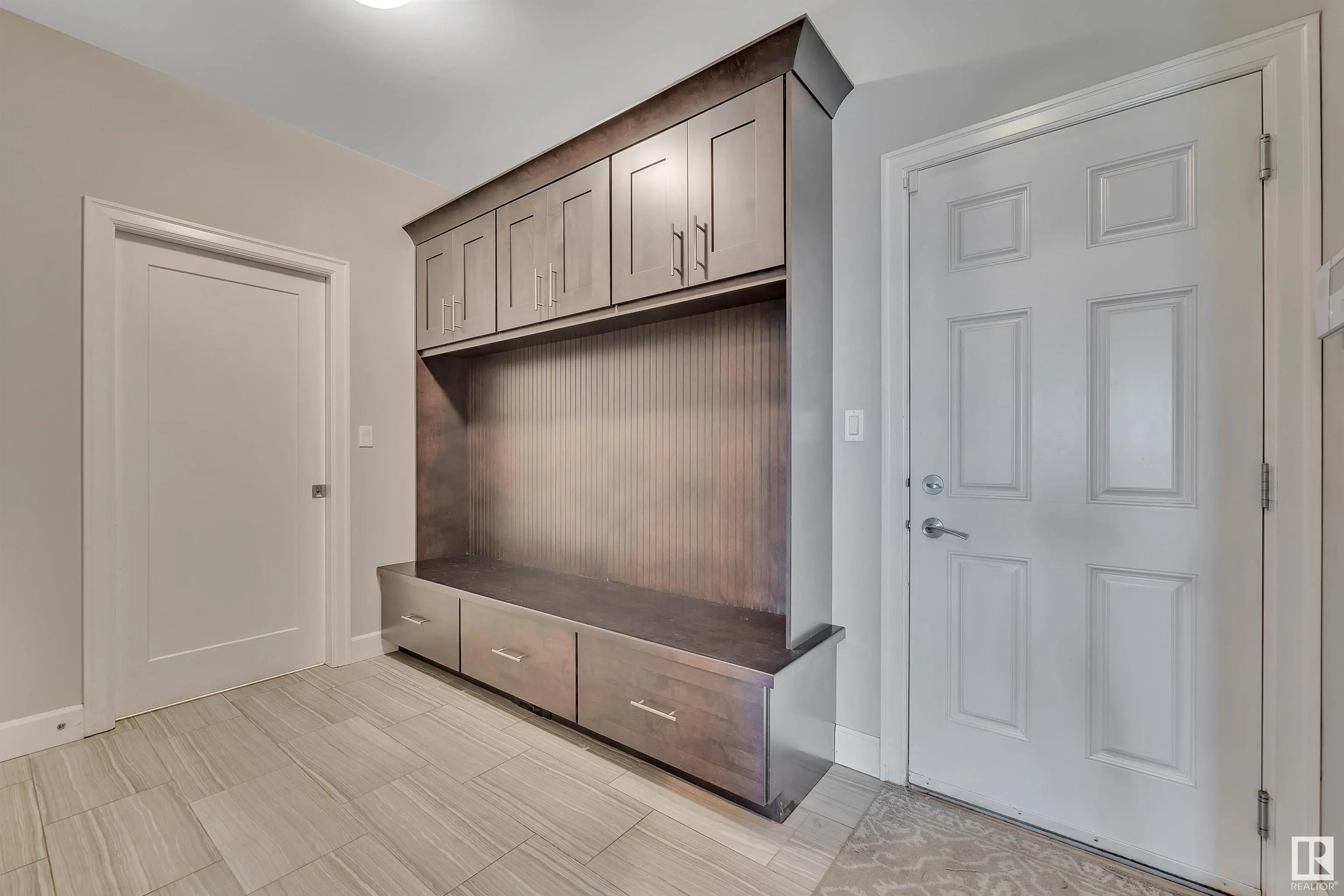4510 WINGFIELD Bay