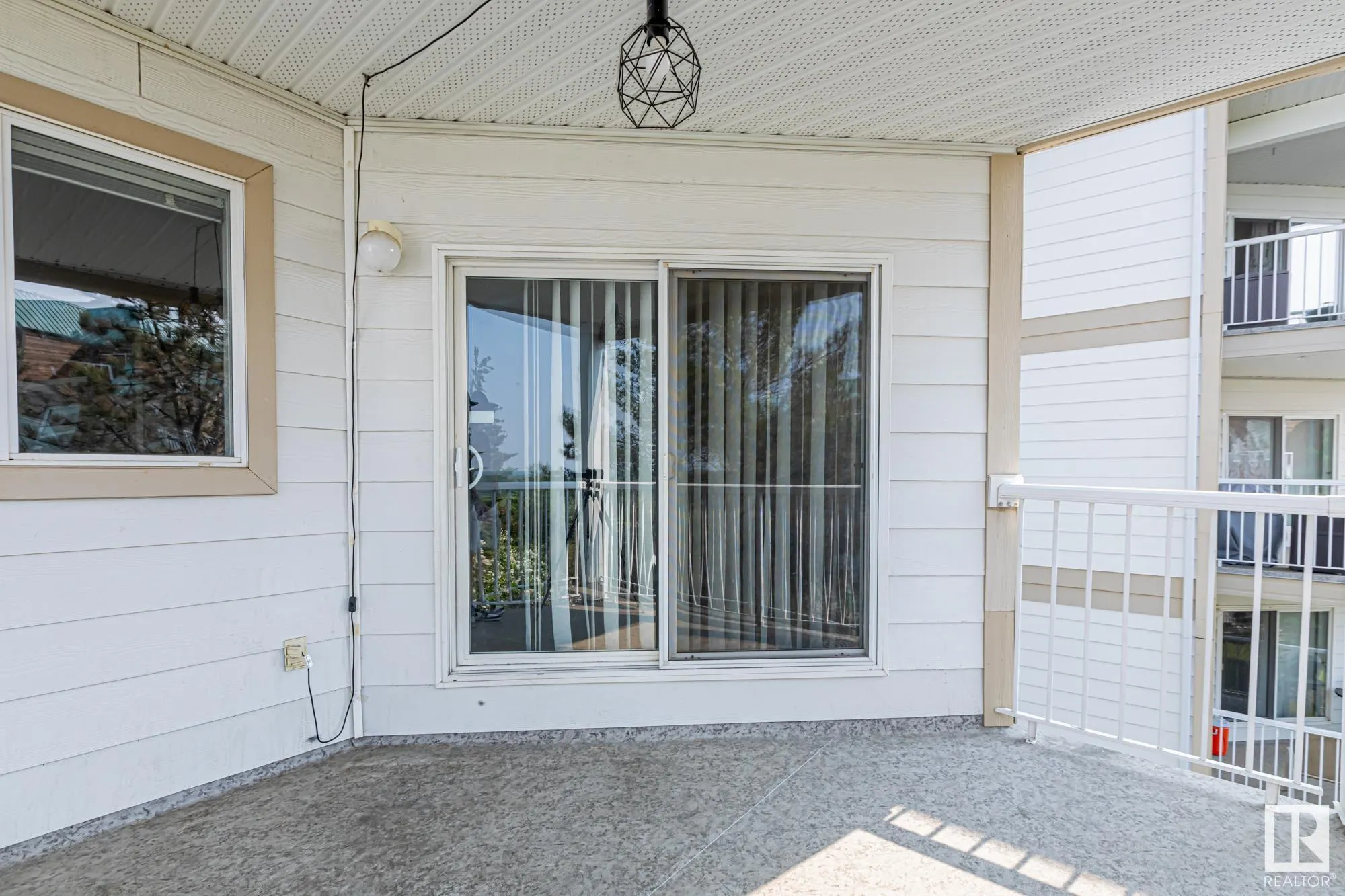 9930 100 Avenue