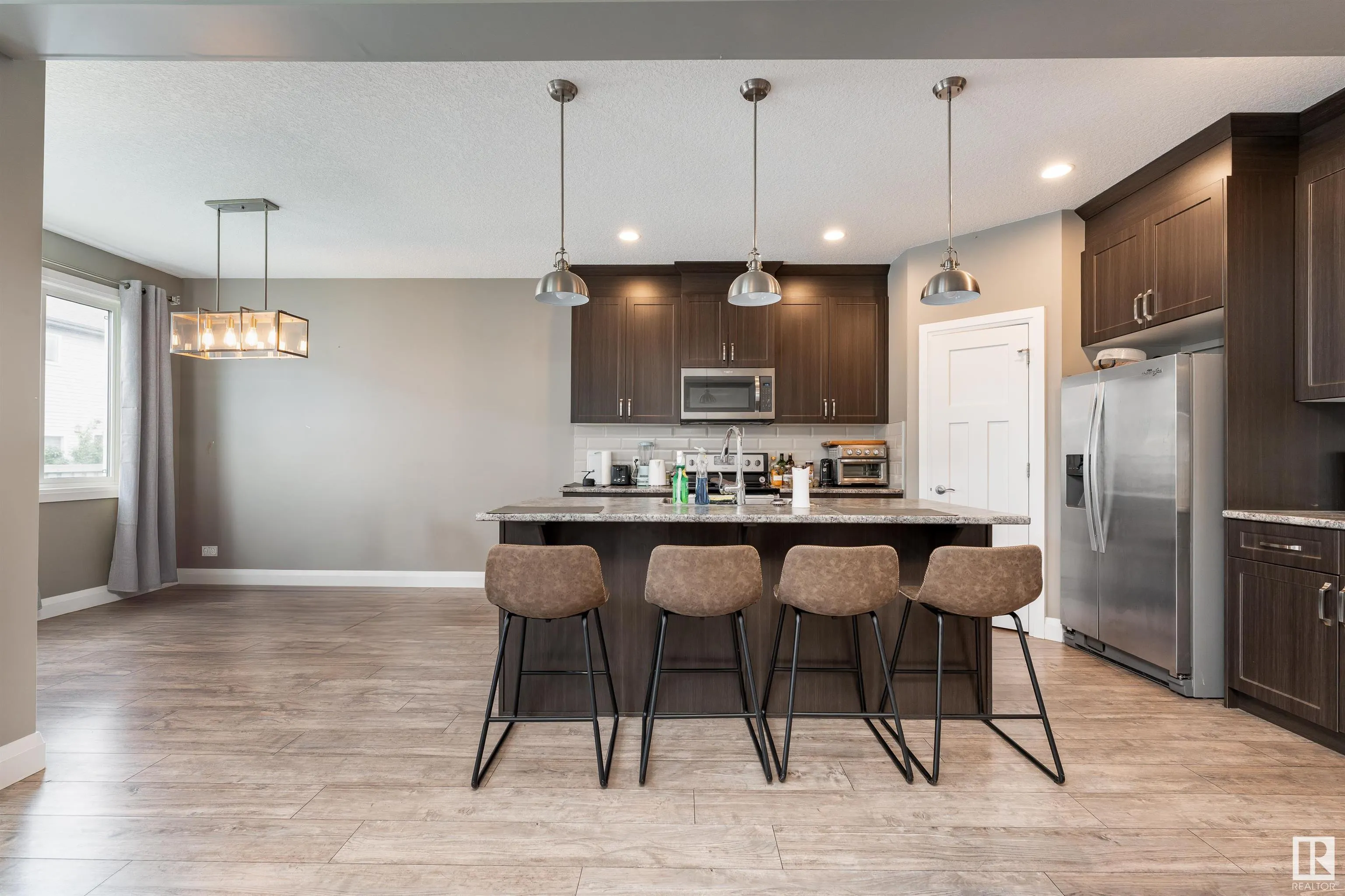 8438 CUSHING Court