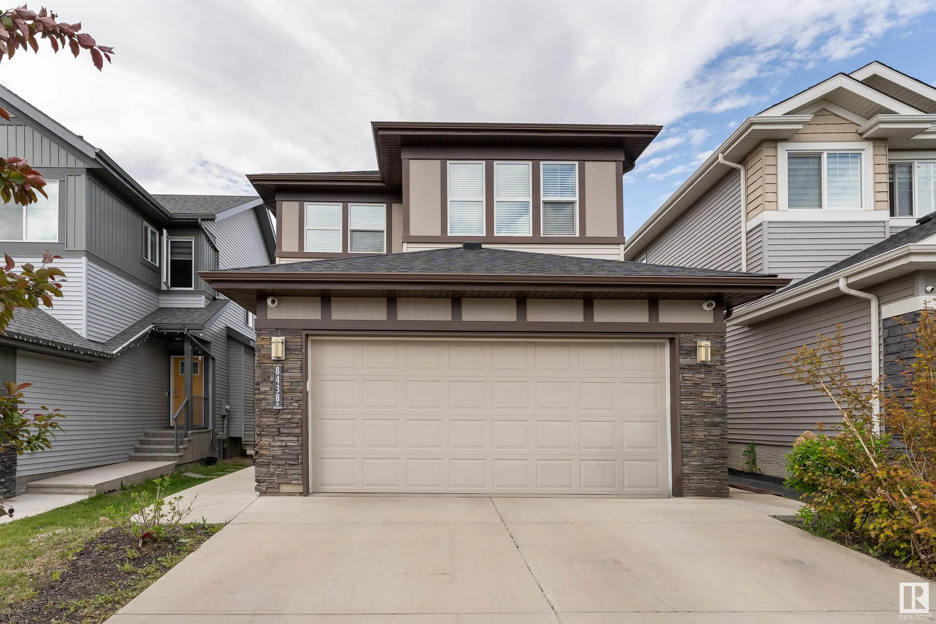 8438 CUSHING Court