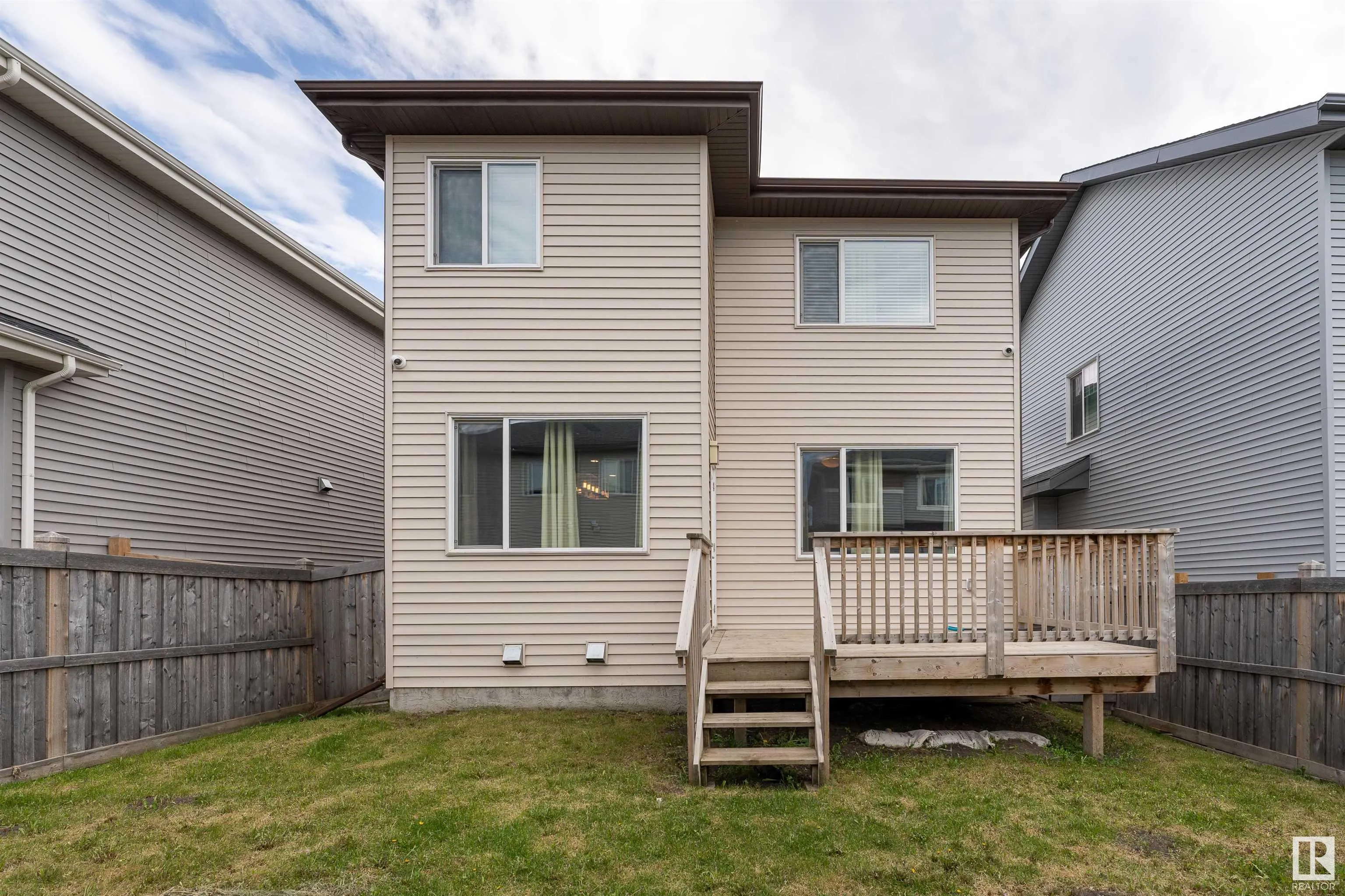 8438 CUSHING Court