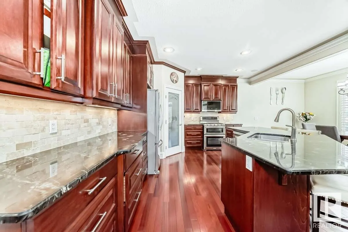 5420 SUNVIEW Bay