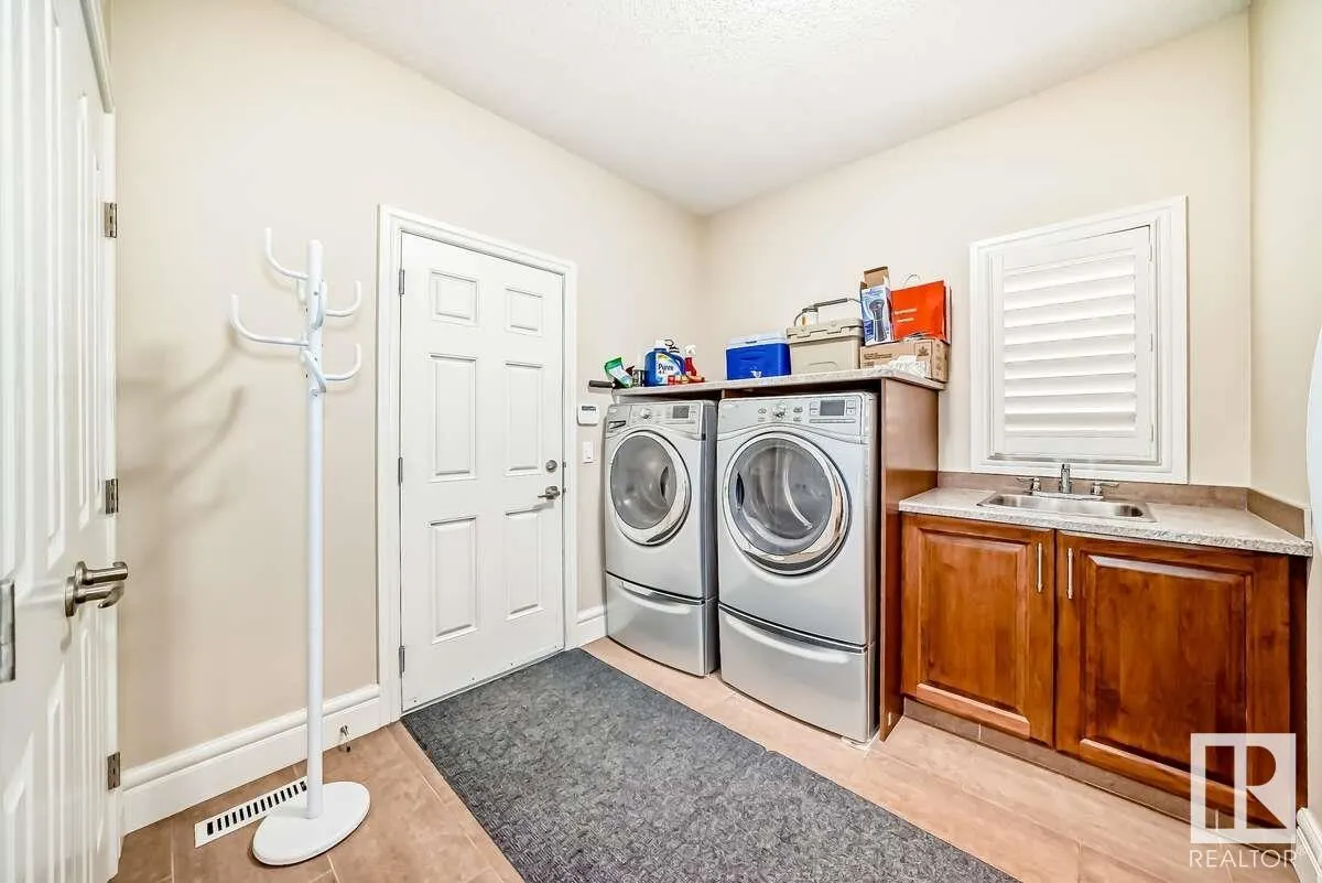 5420 SUNVIEW Bay