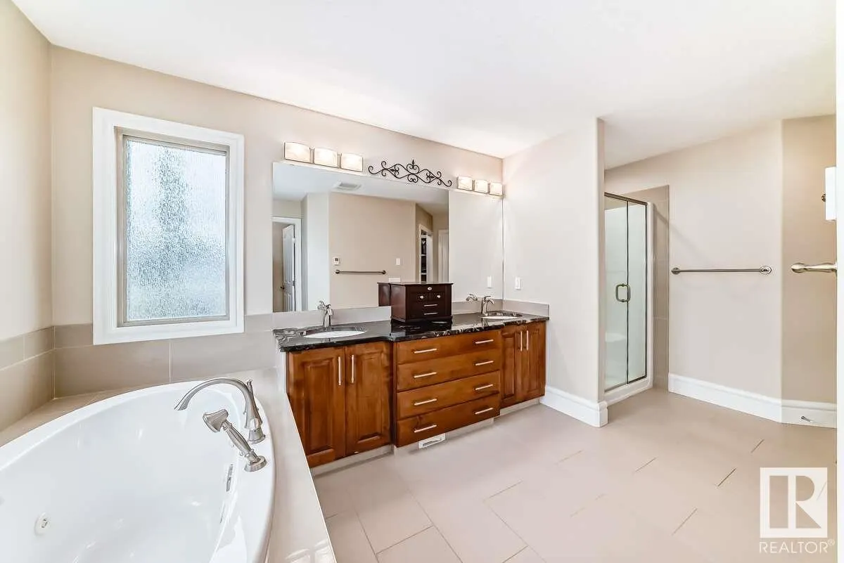 5420 SUNVIEW Bay