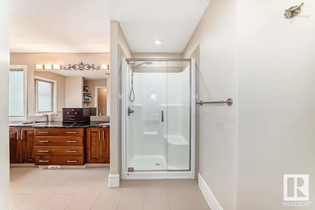 5420 SUNVIEW Bay