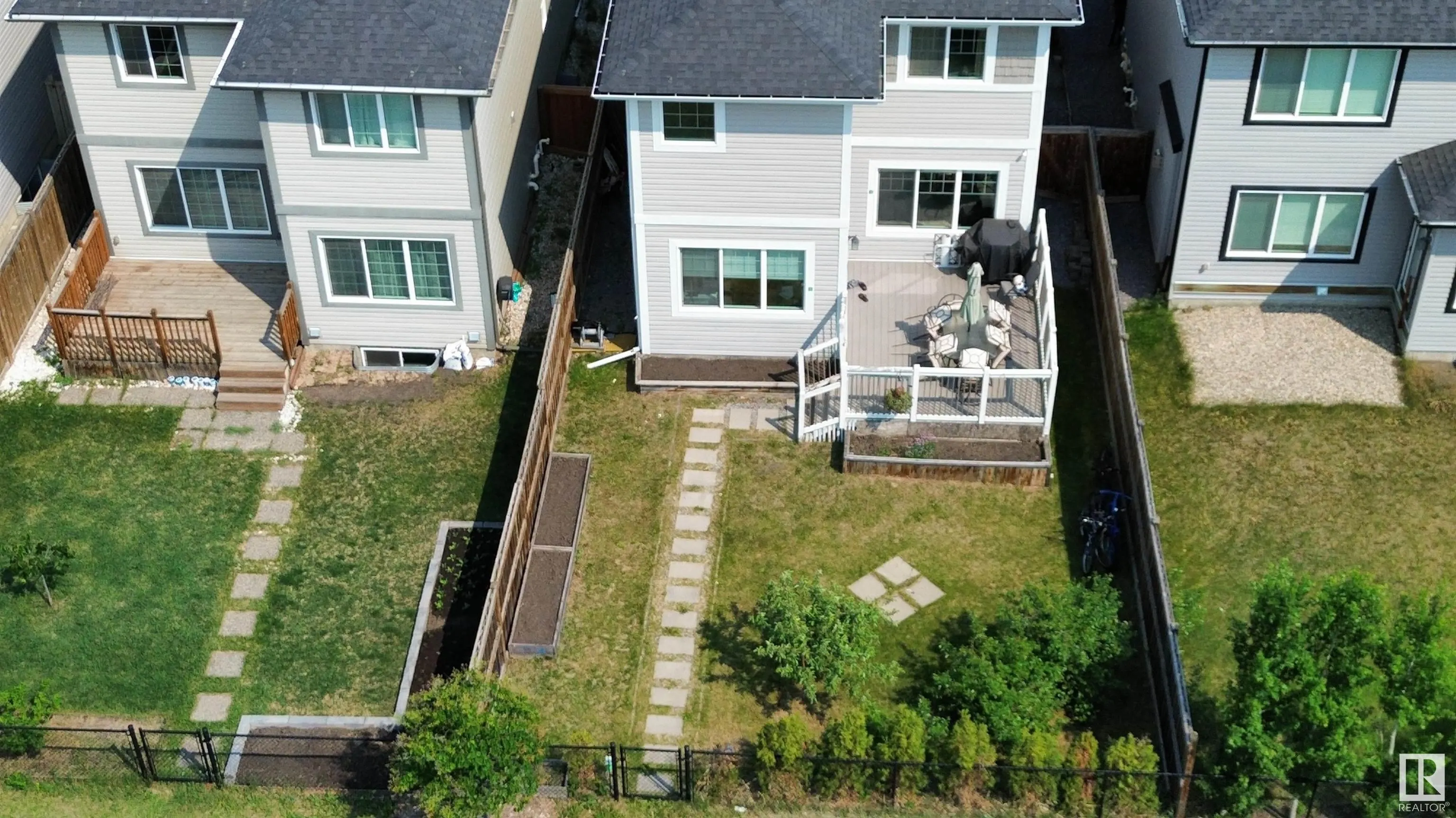 3247 ABBOTT Crescent