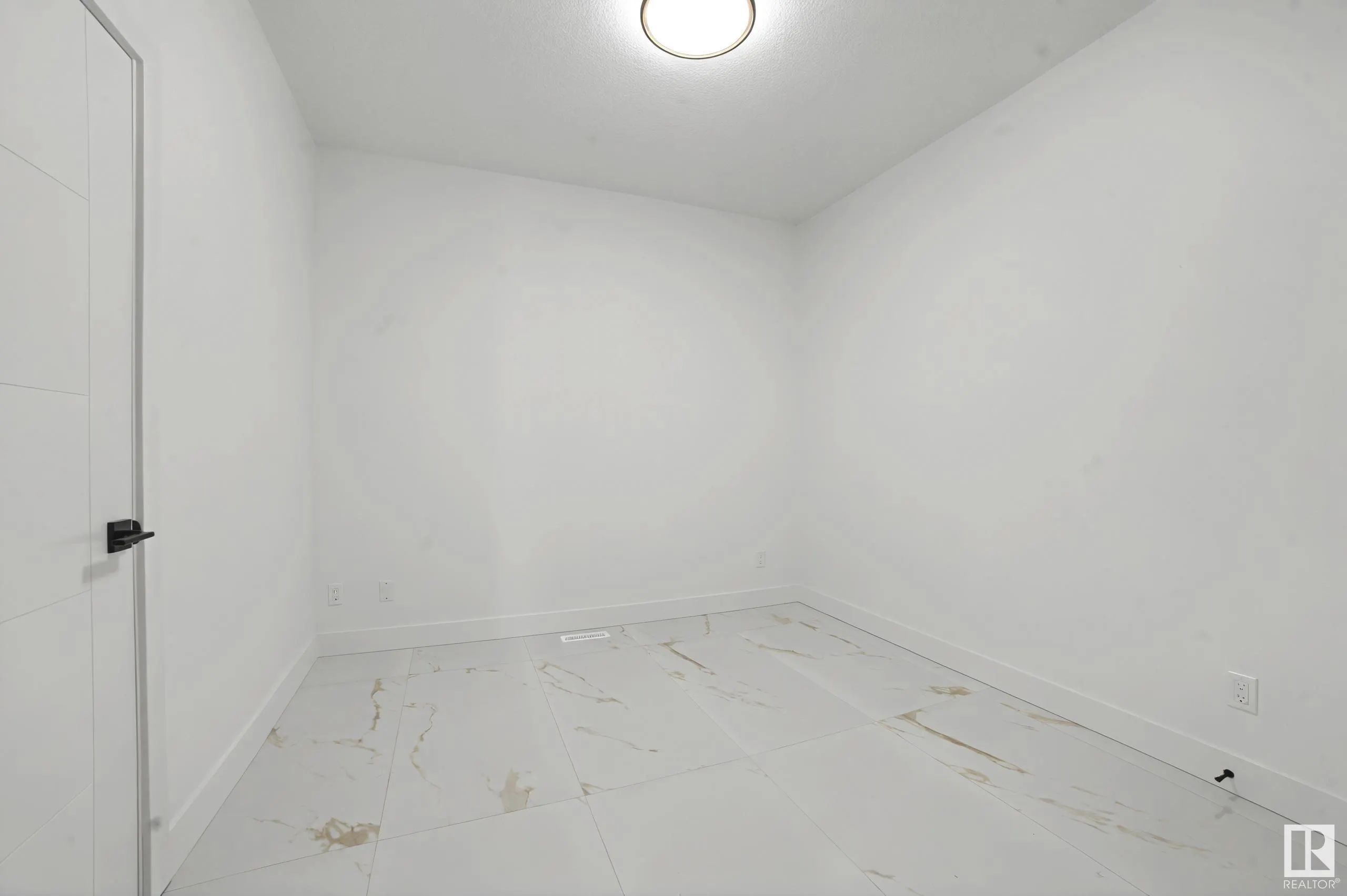 106 Eldridge Point(e)
