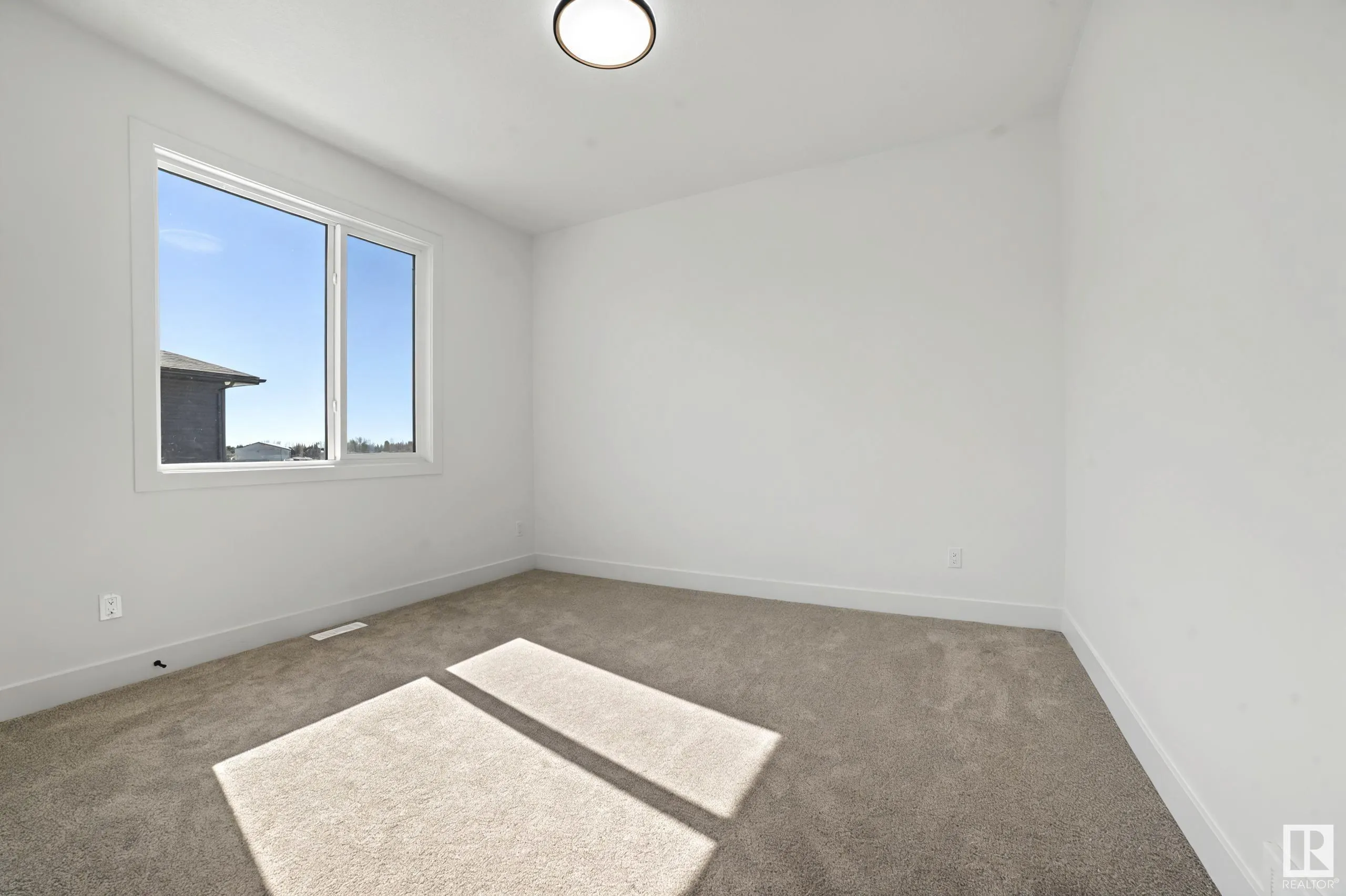 106 Eldridge Point(e)