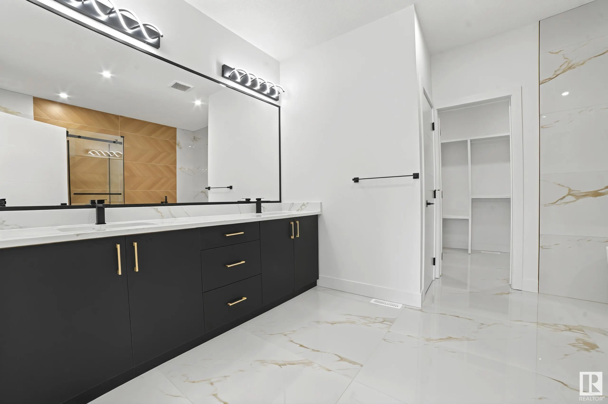 106 Eldridge Point(e)