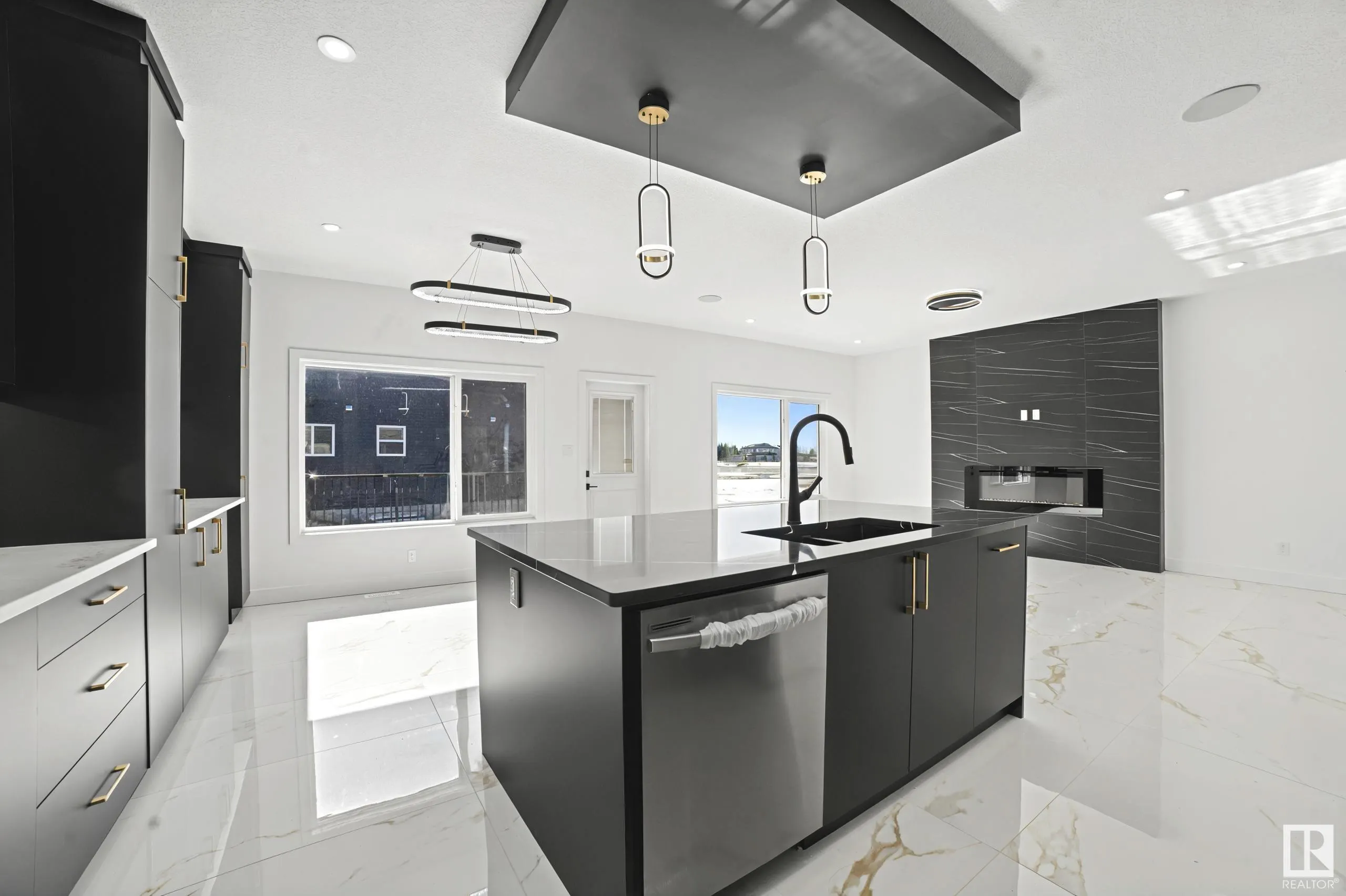 106 Eldridge Point(e)