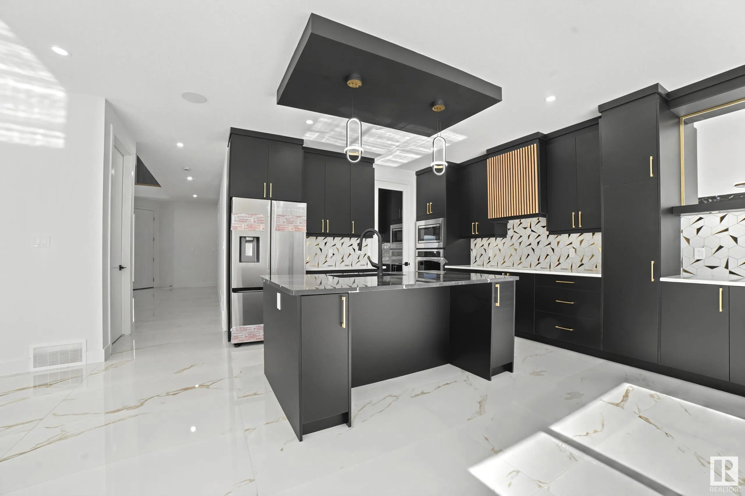 106 Eldridge Point(e)