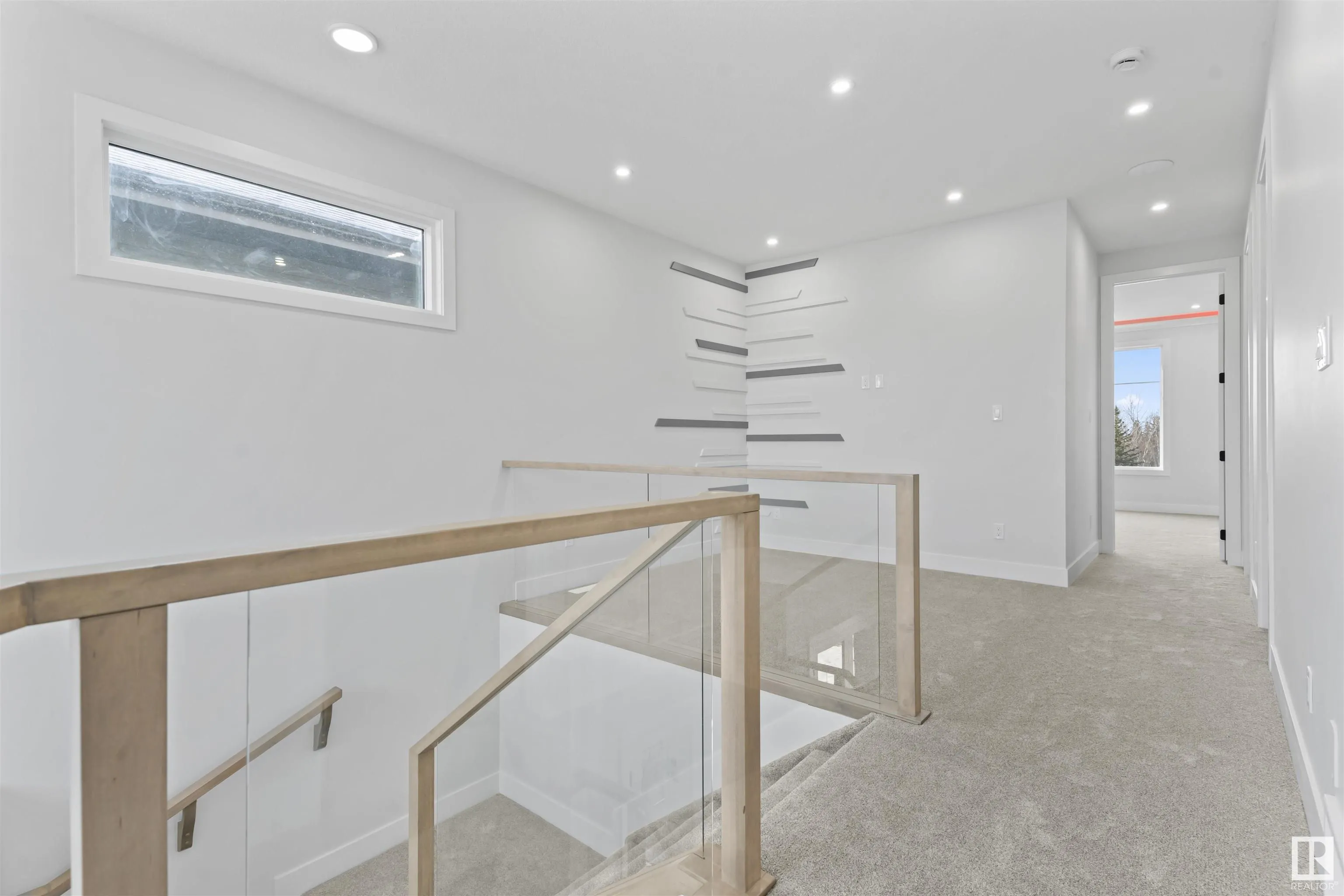 340 ROBERTS Wynd