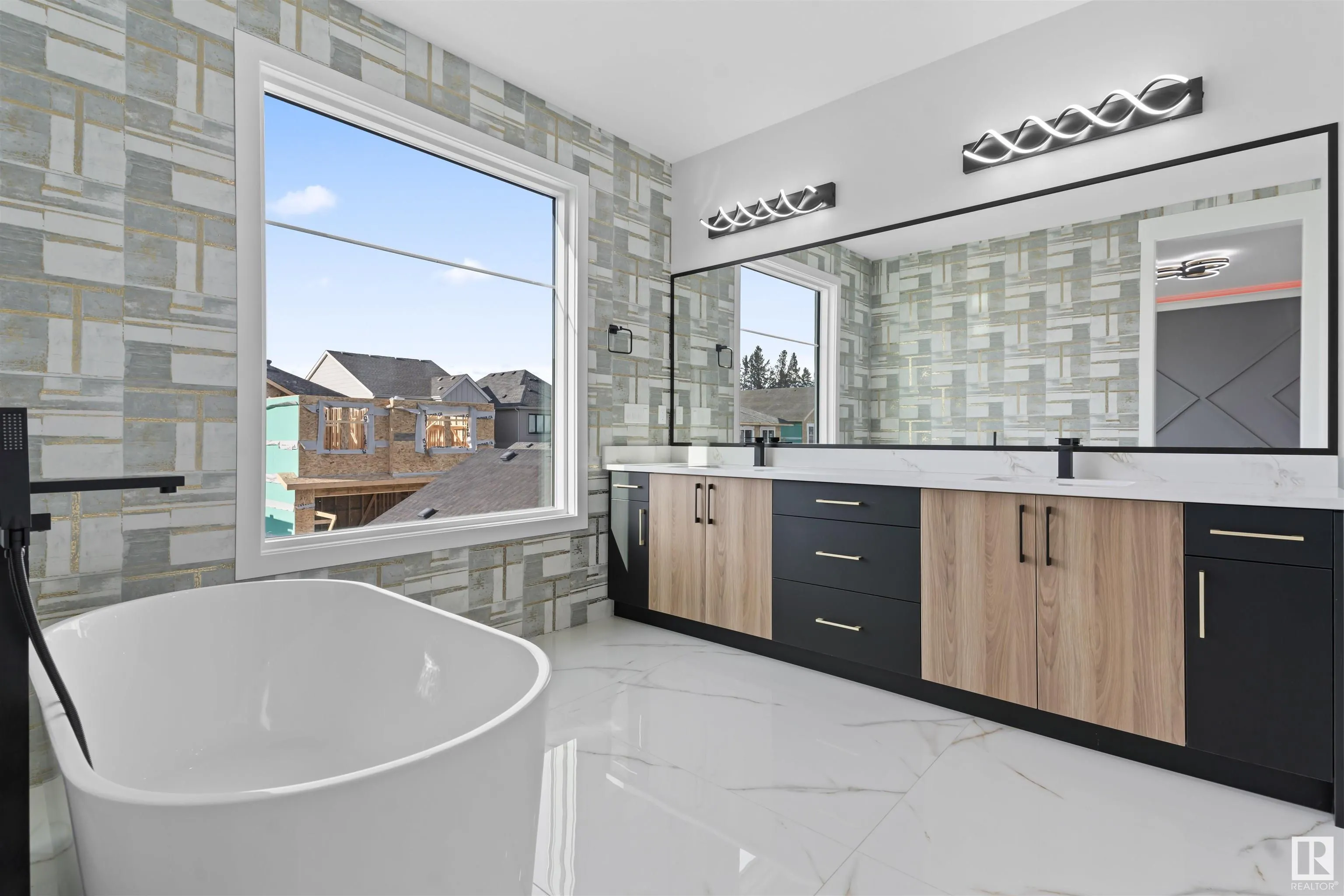 340 ROBERTS Wynd