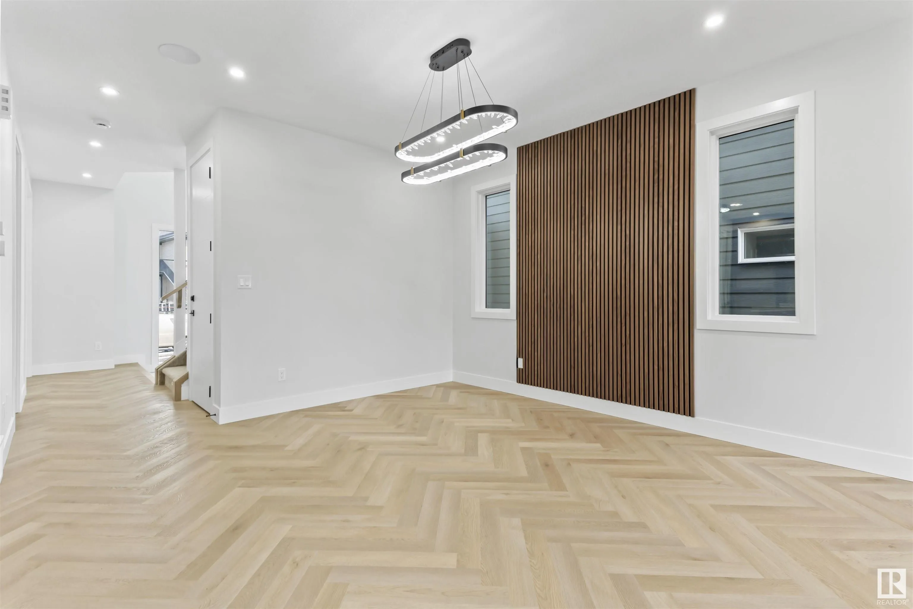 340 ROBERTS Wynd