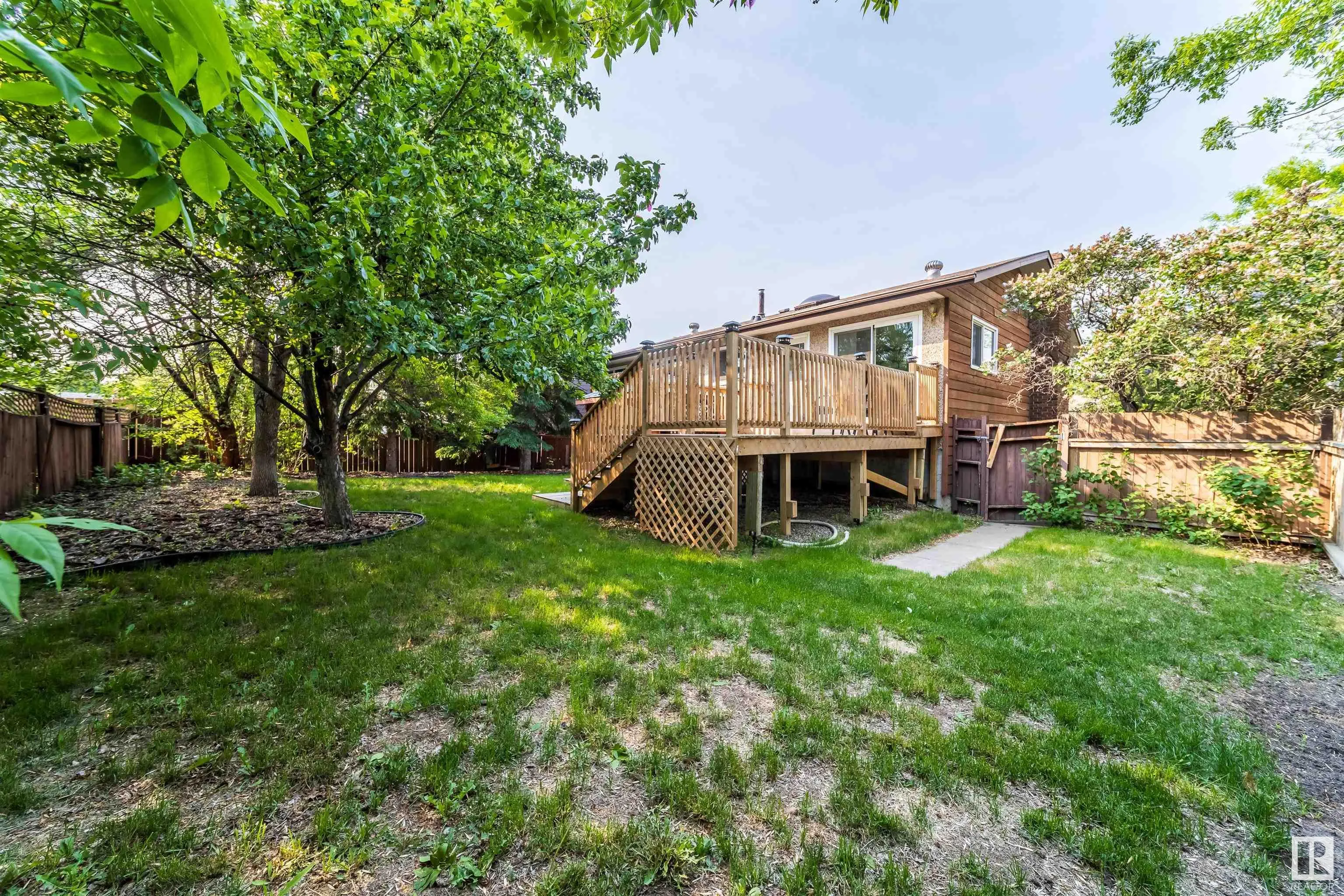 19 ASH Place