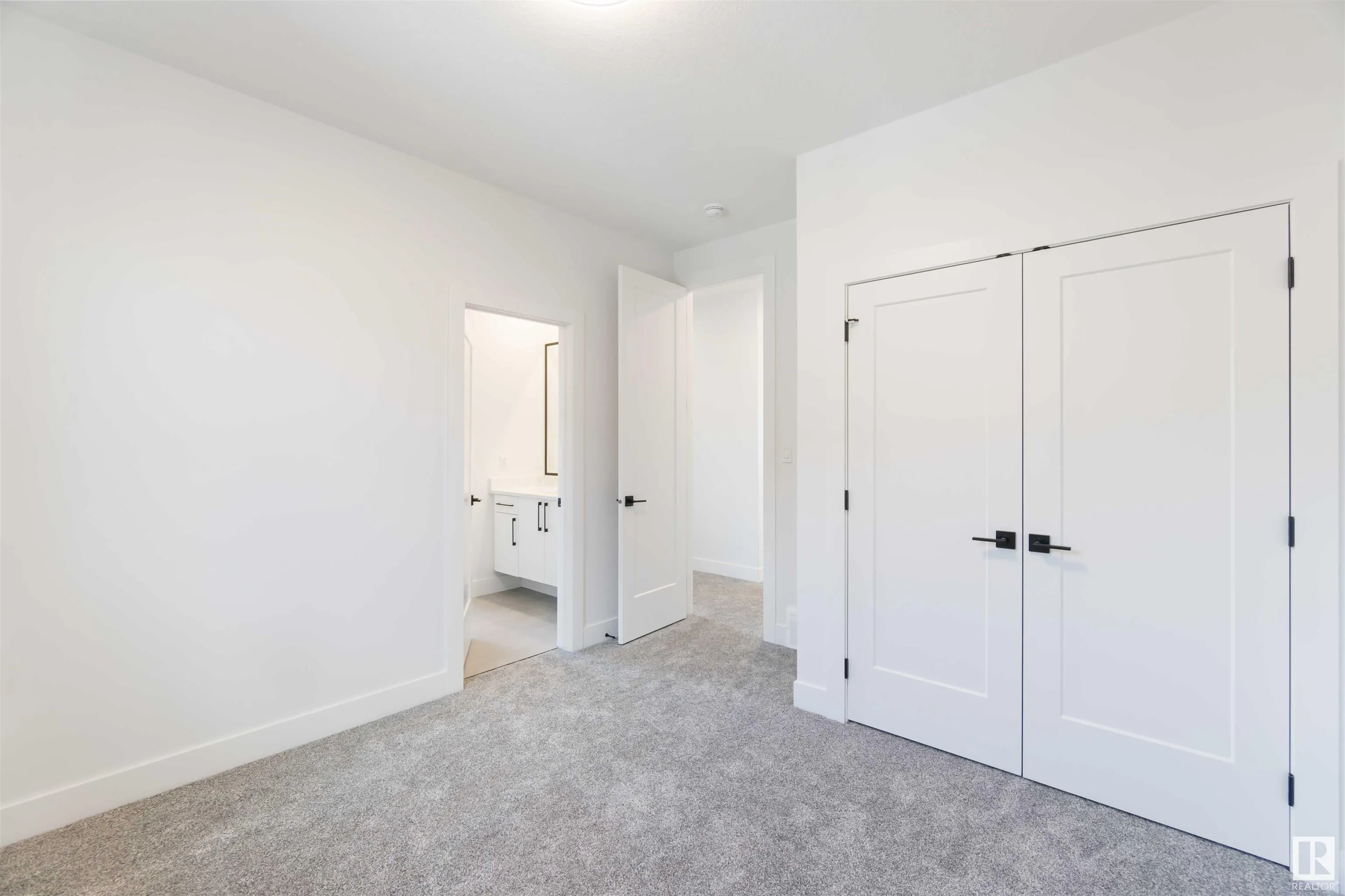 22 Eldridge Point(e)