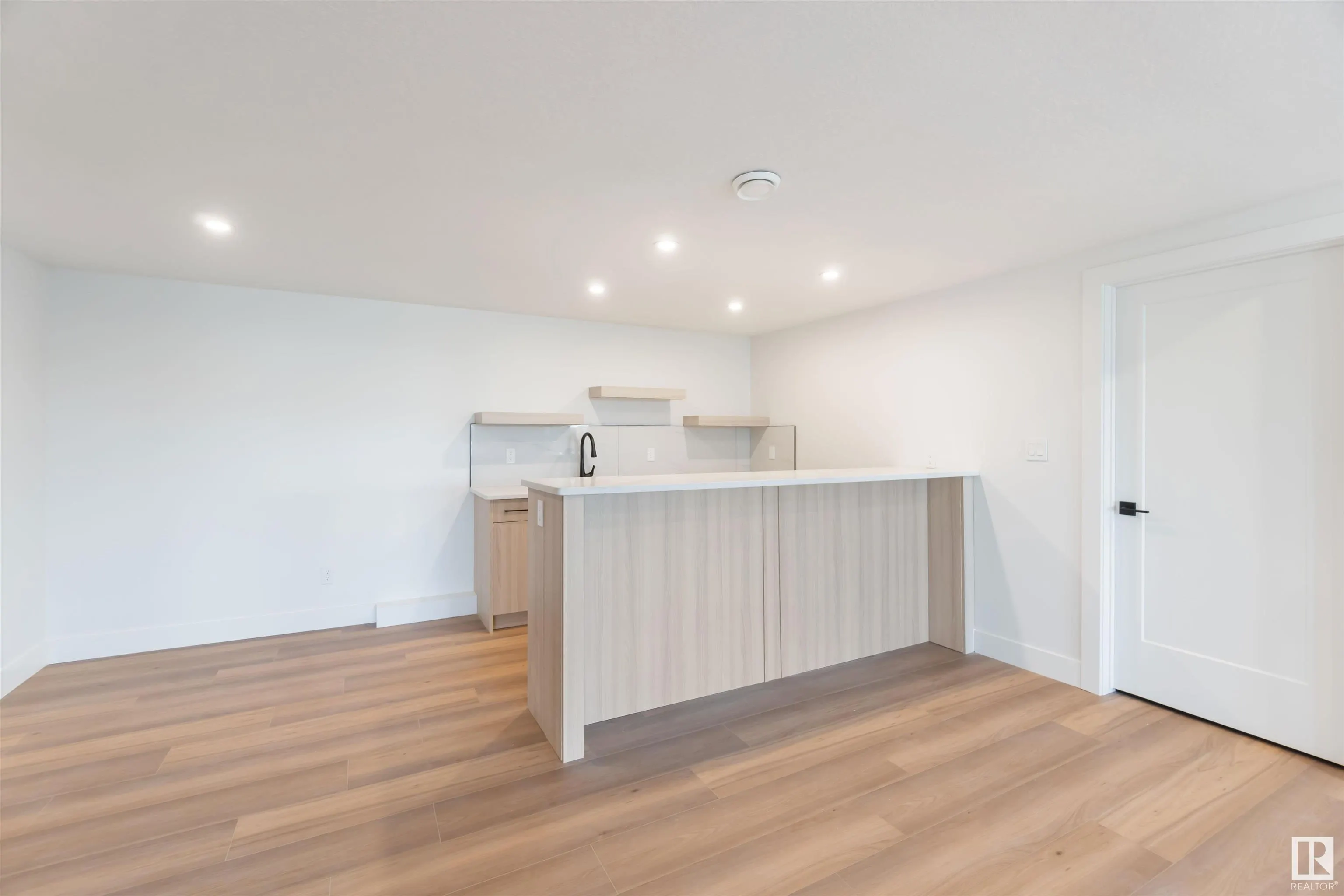 22 Eldridge Point(e)