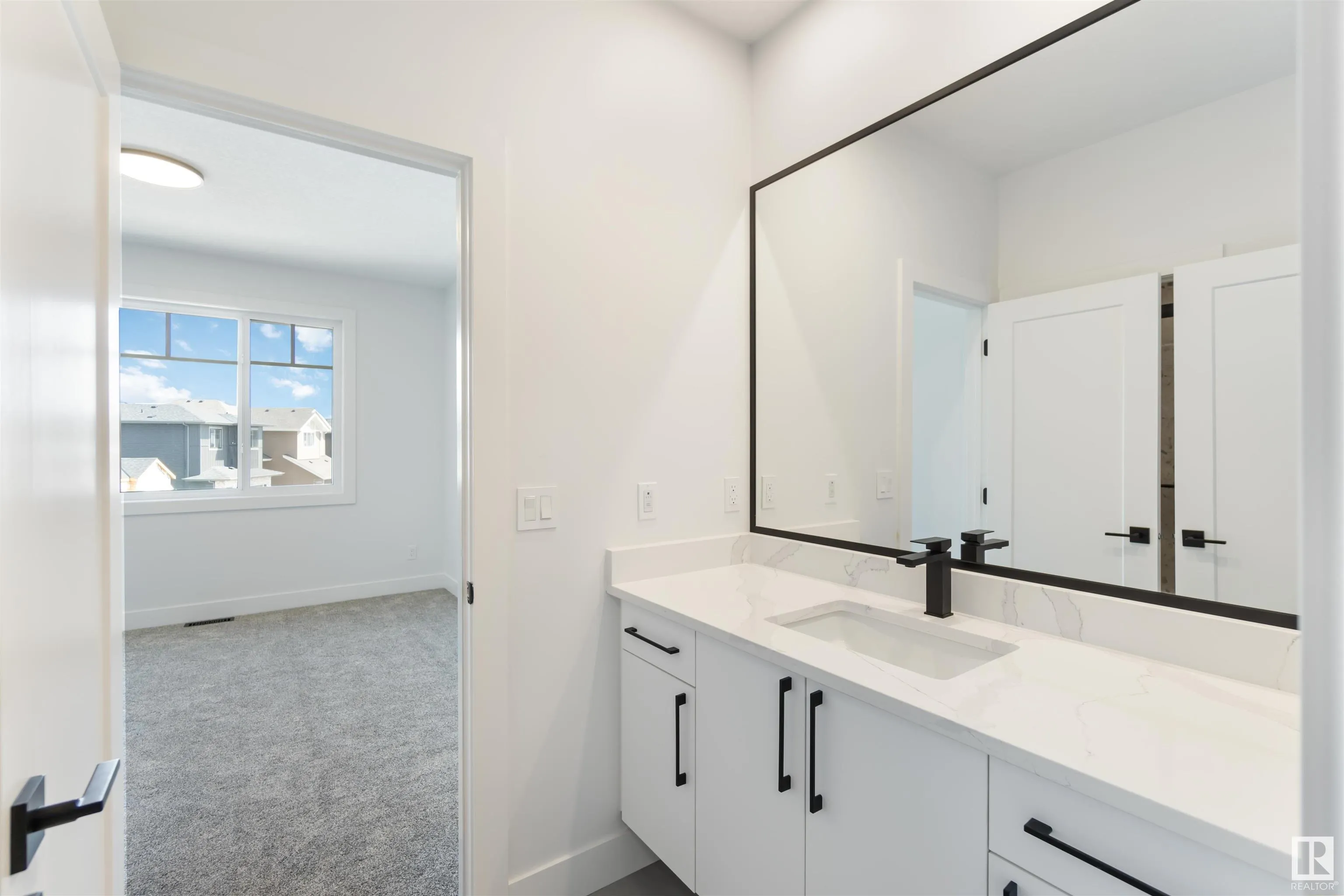 22 Eldridge Point(e)