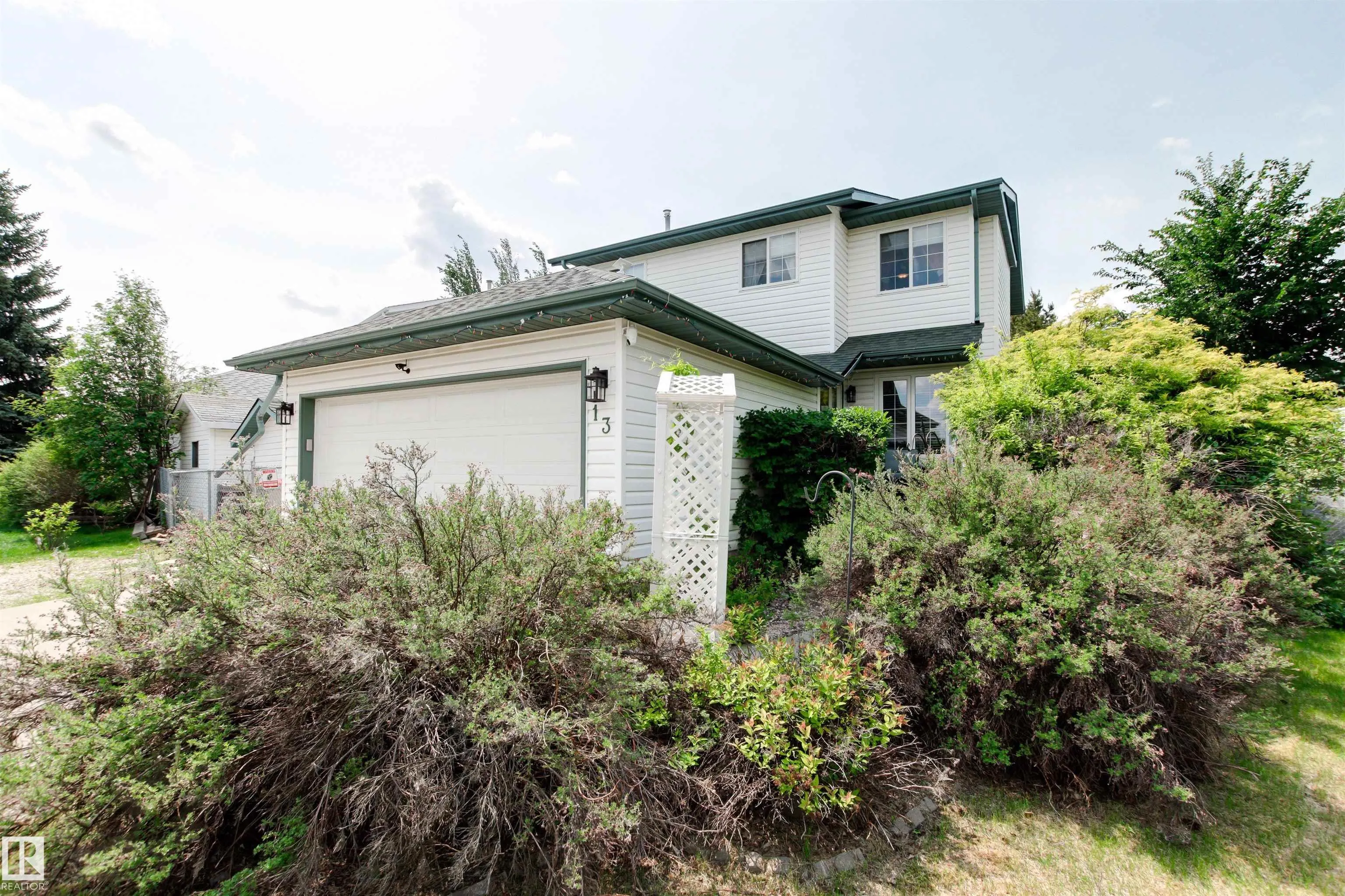 13 ABERDEEN Crescent