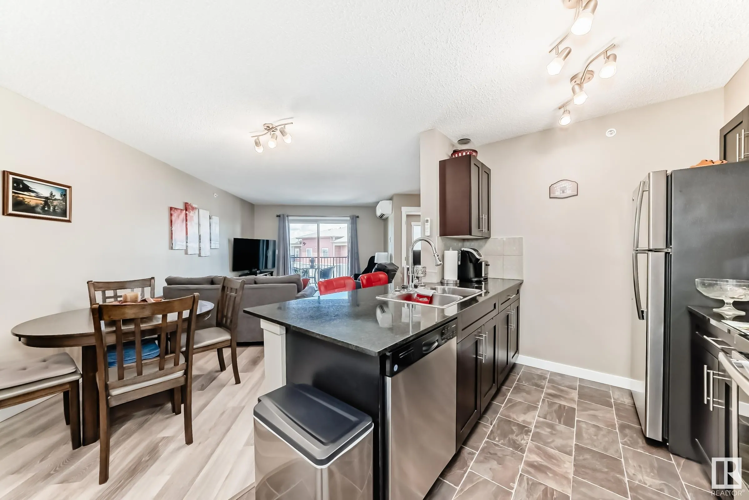 3315 JAMES MOWATT Trail