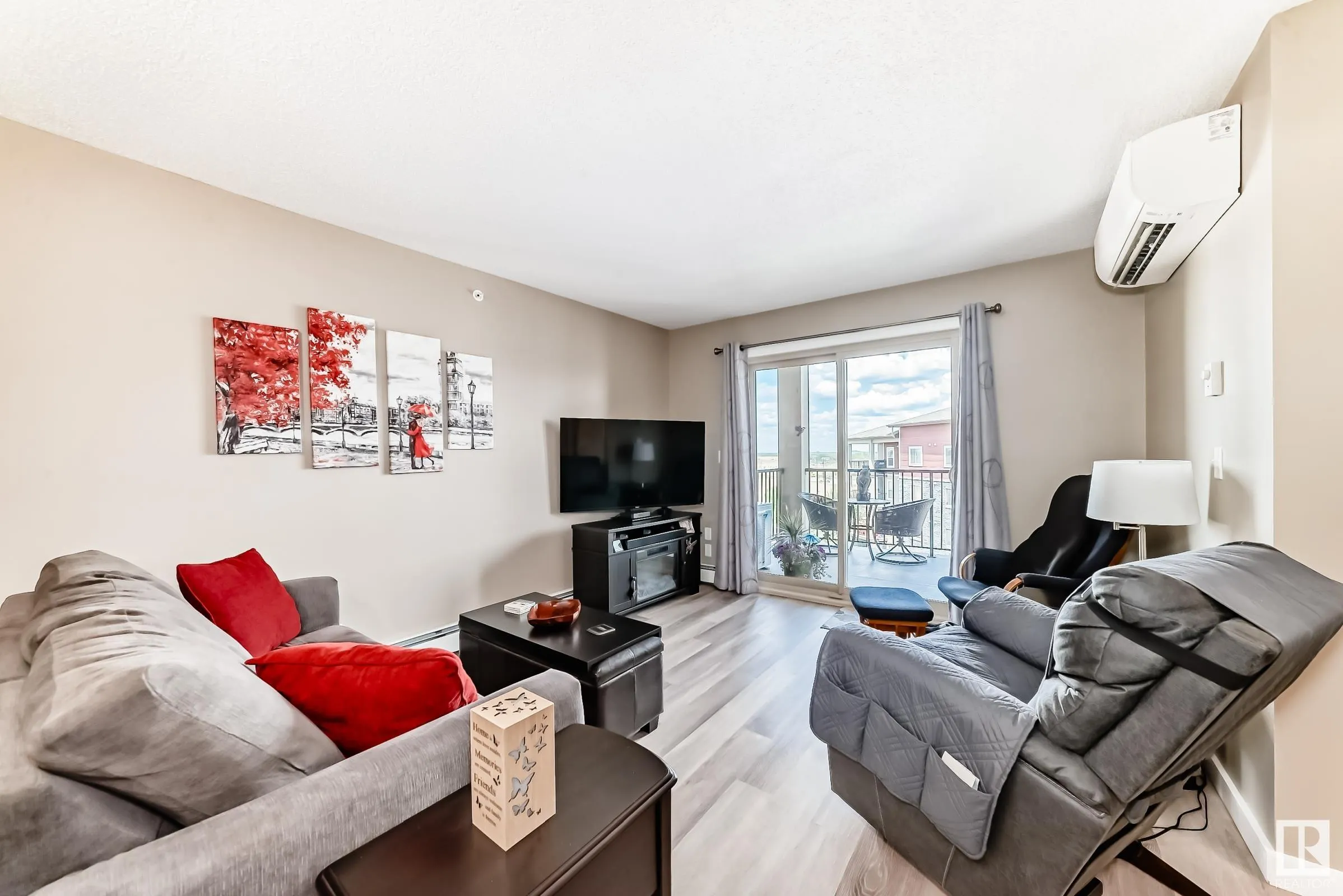 3315 JAMES MOWATT Trail