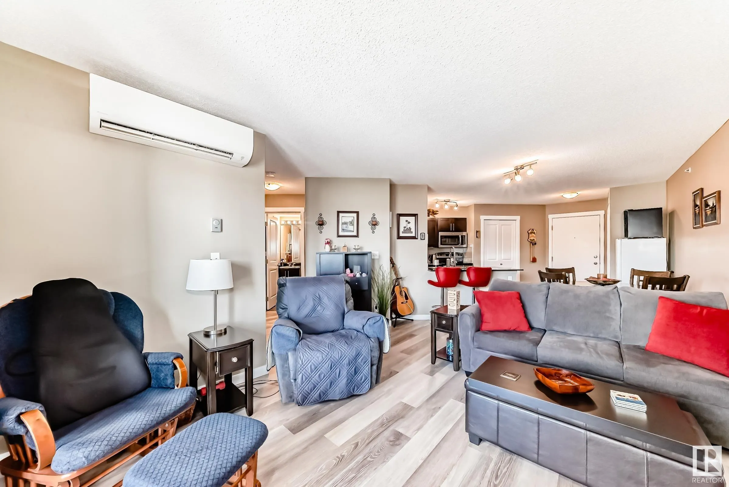 3315 JAMES MOWATT Trail