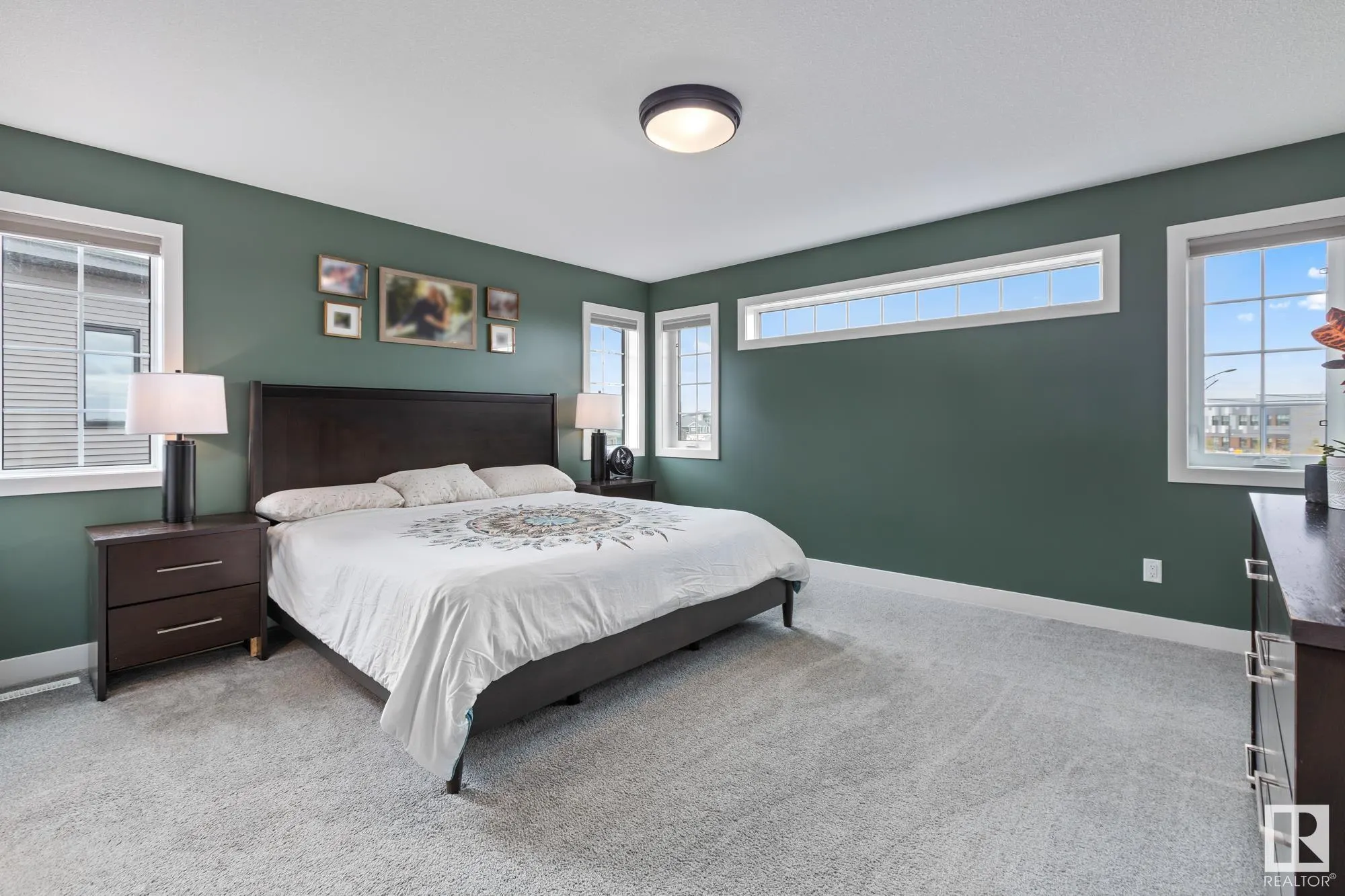 6811 Knox Loop