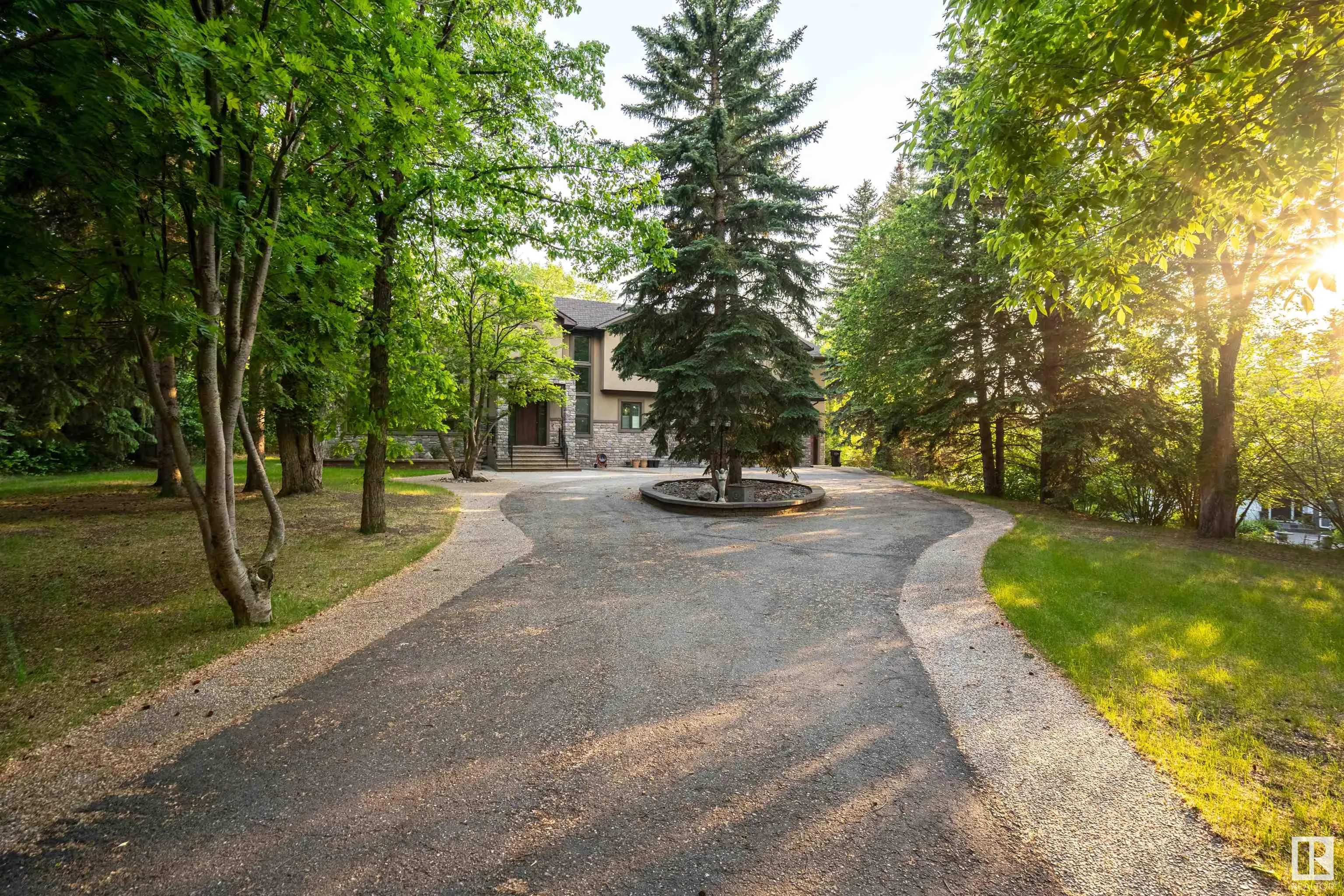116 WINDERMERE Crescent