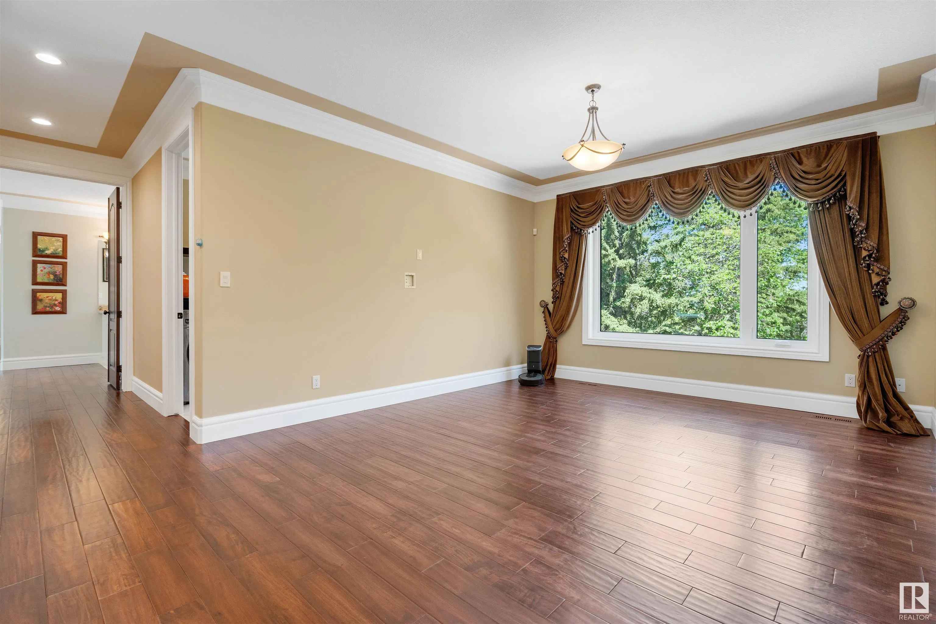 116 WINDERMERE Crescent