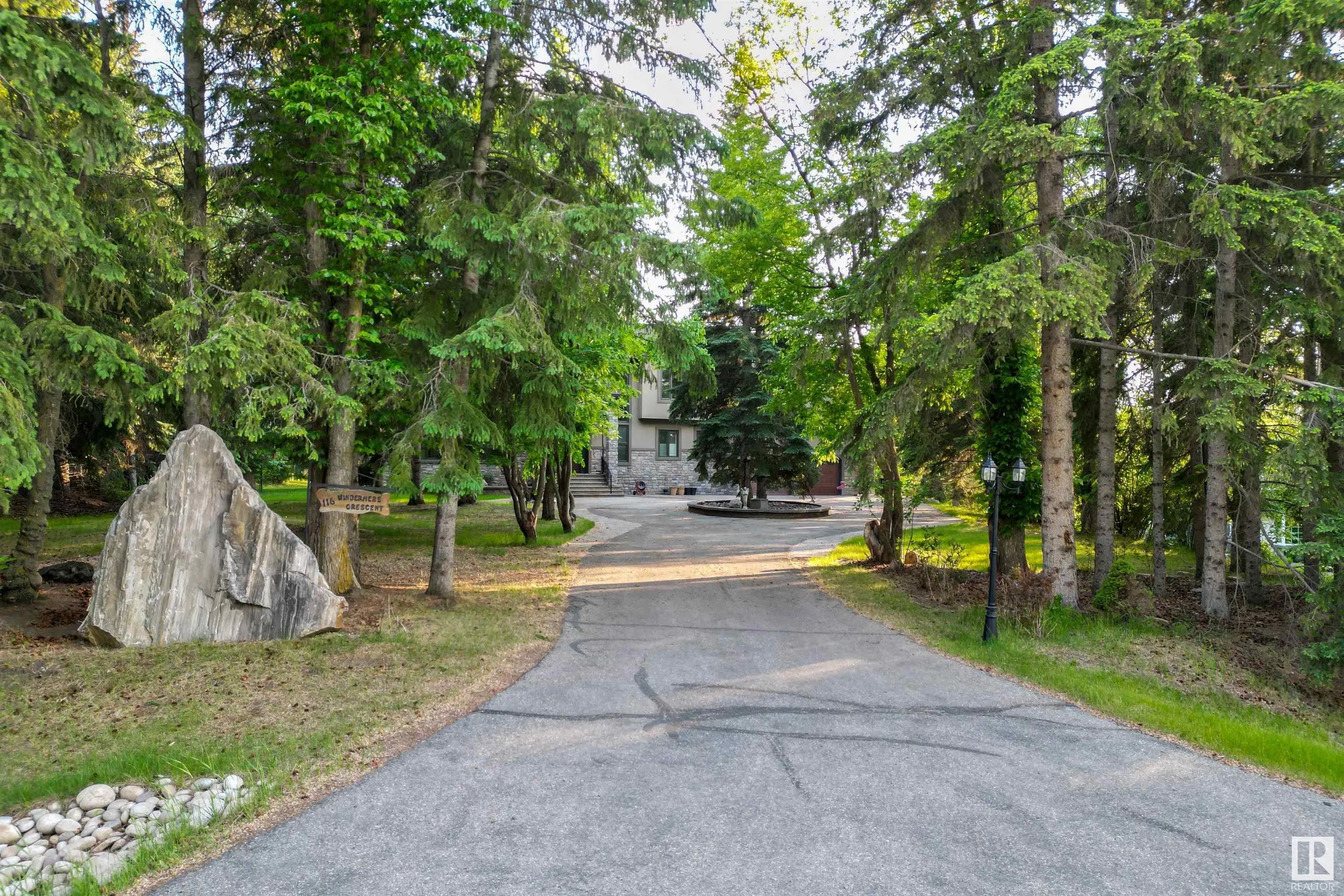 116 WINDERMERE Crescent