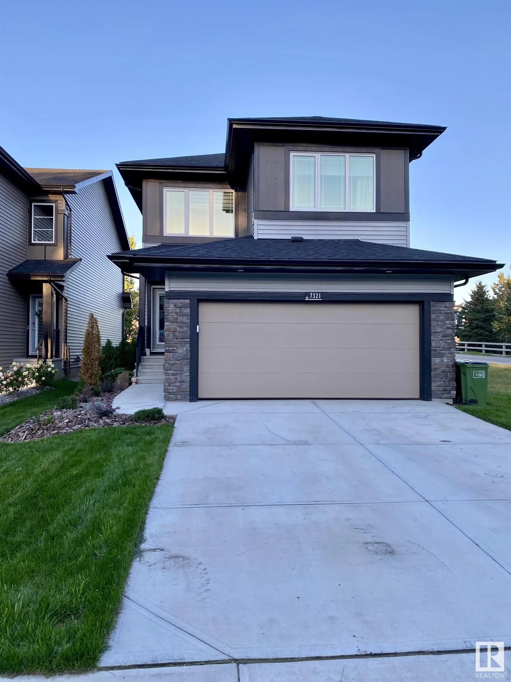 7321 CHIVERS Crescent