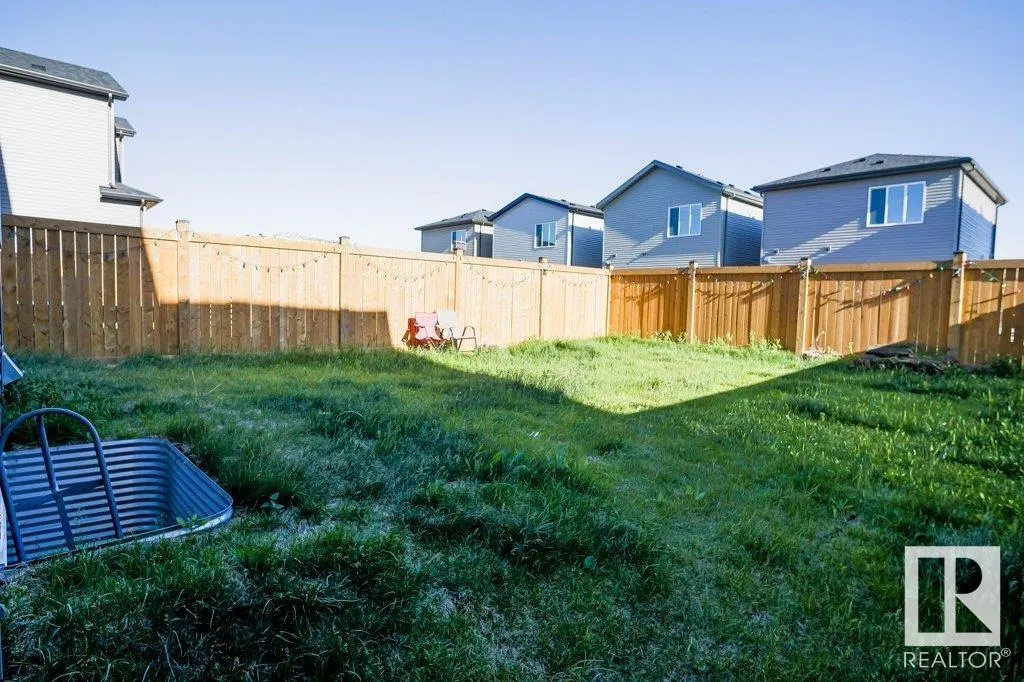 520 BLUFF Lane