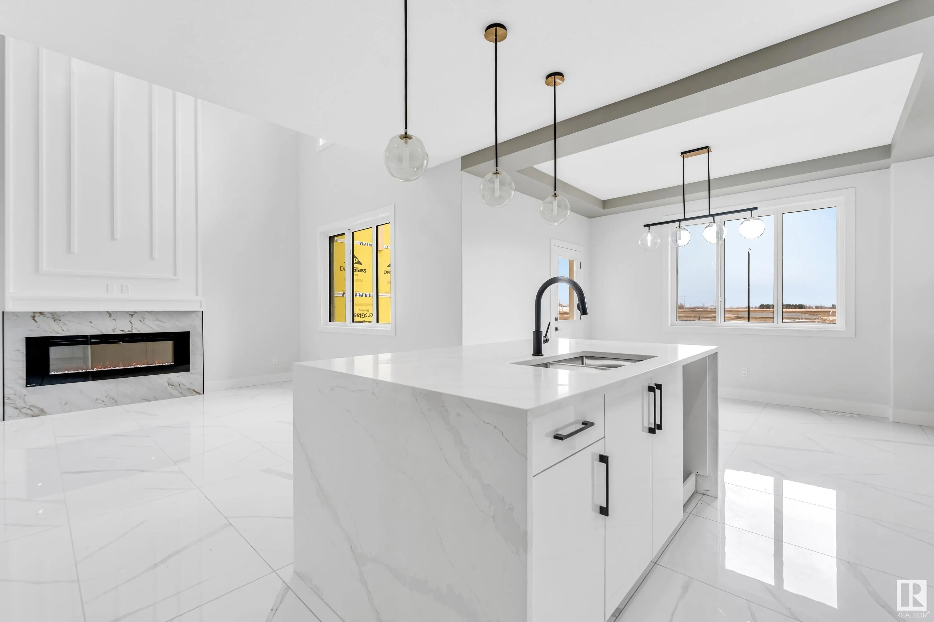 3523 42 Ave