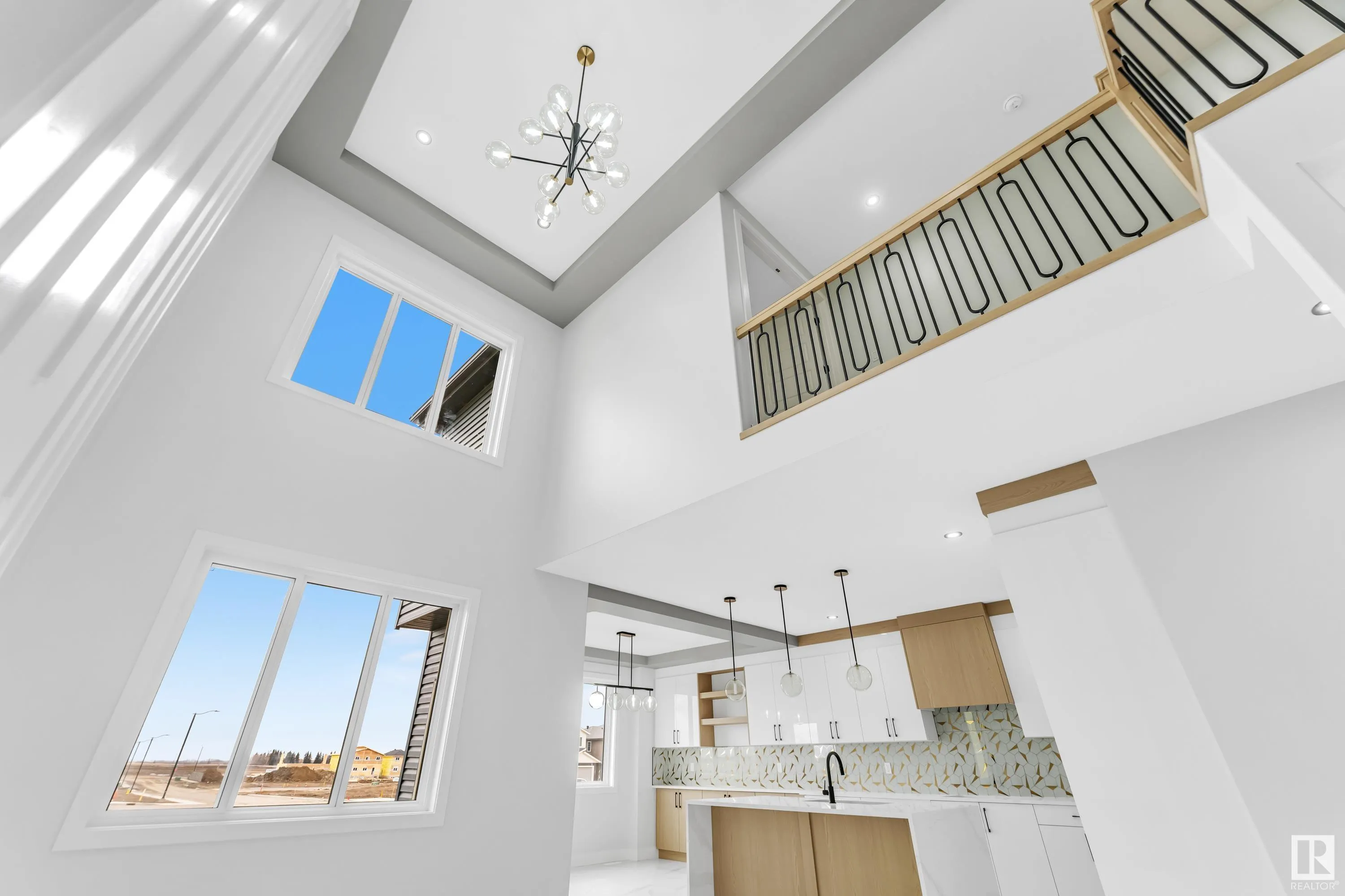 3523 42 Ave