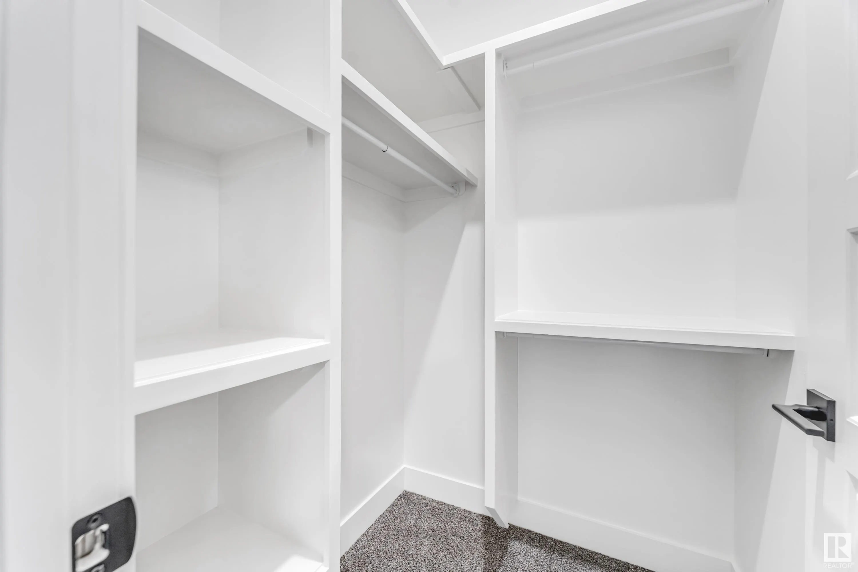 3523 42 Ave
