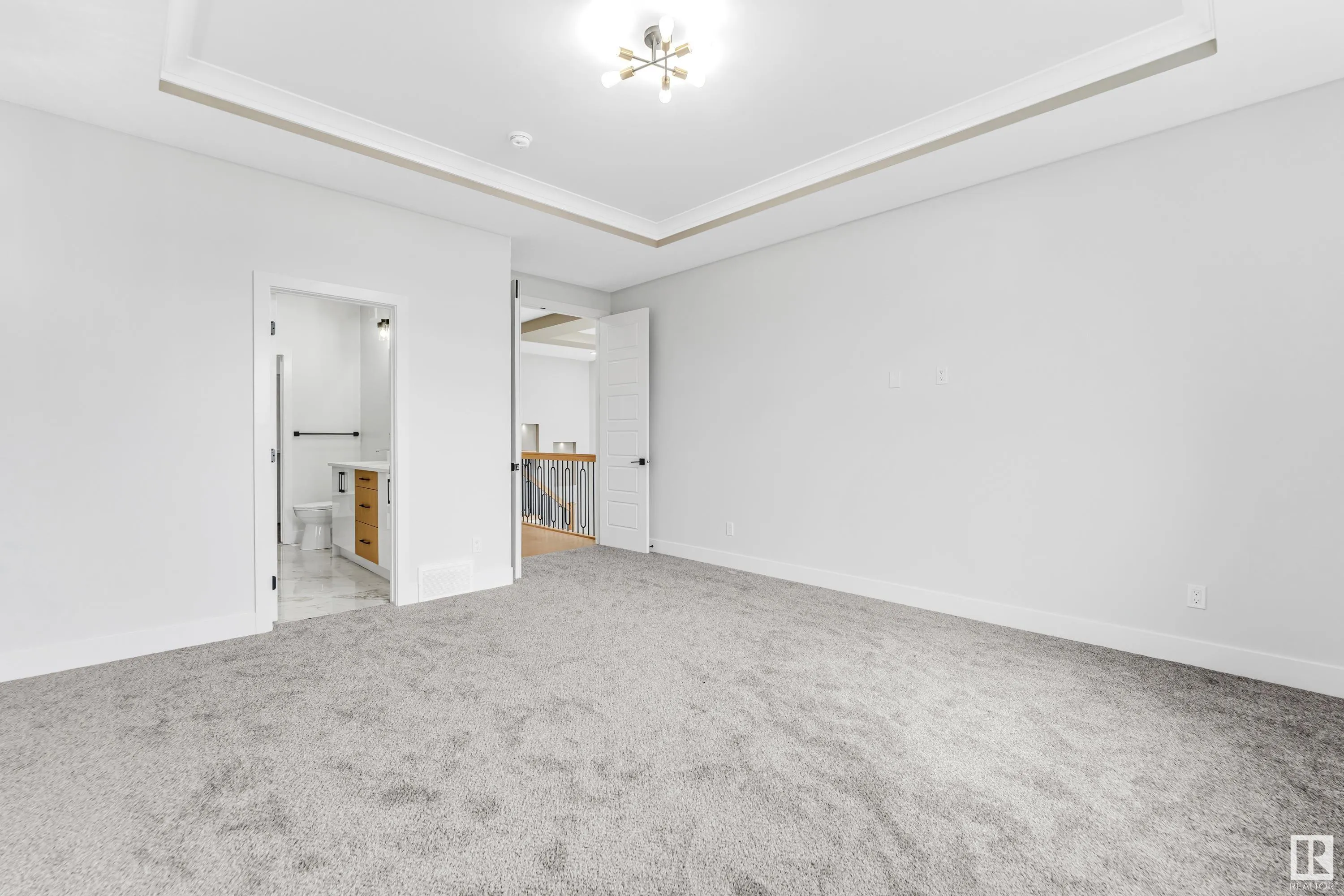3523 42 Ave