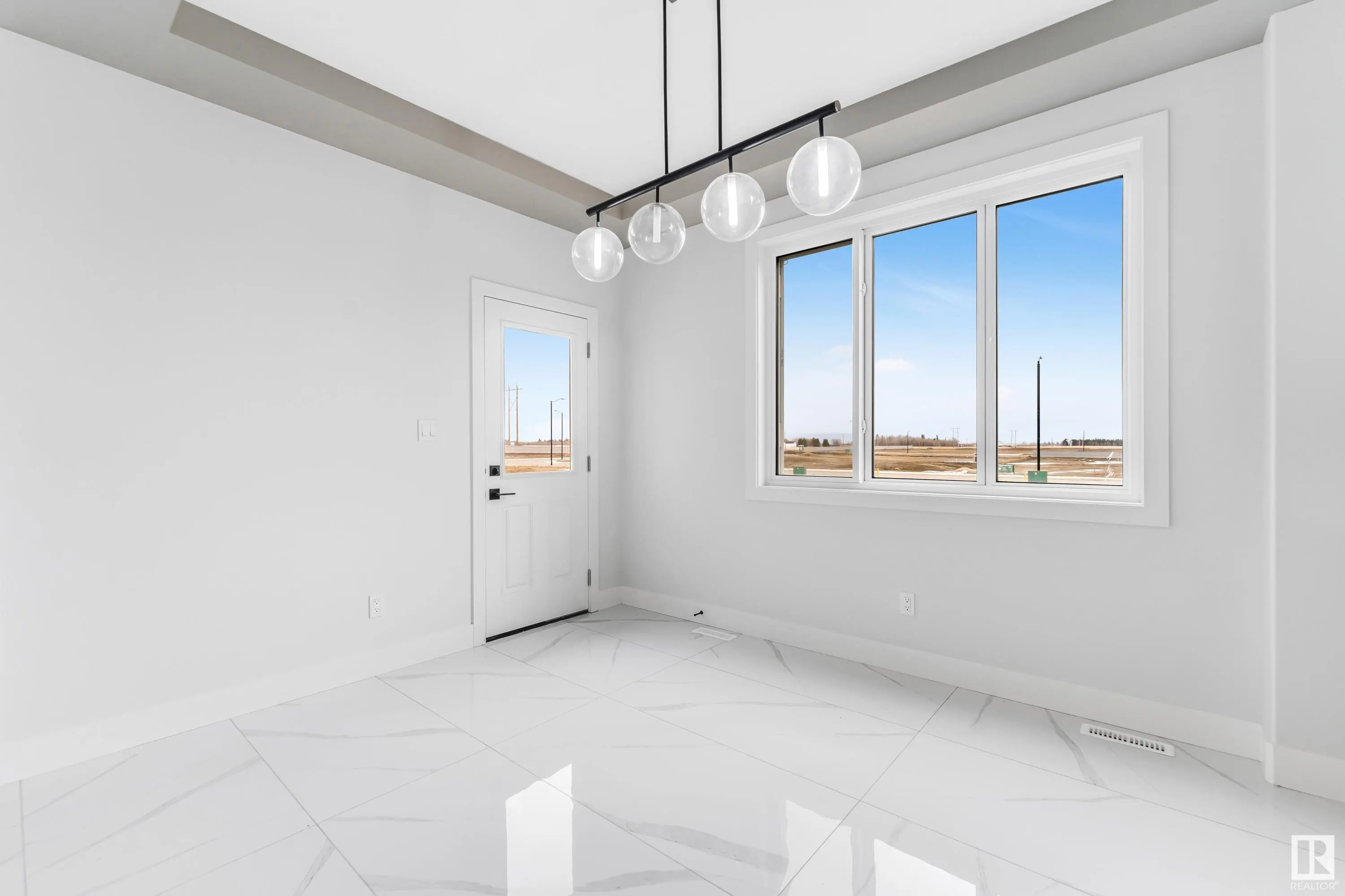 3523 42 Ave