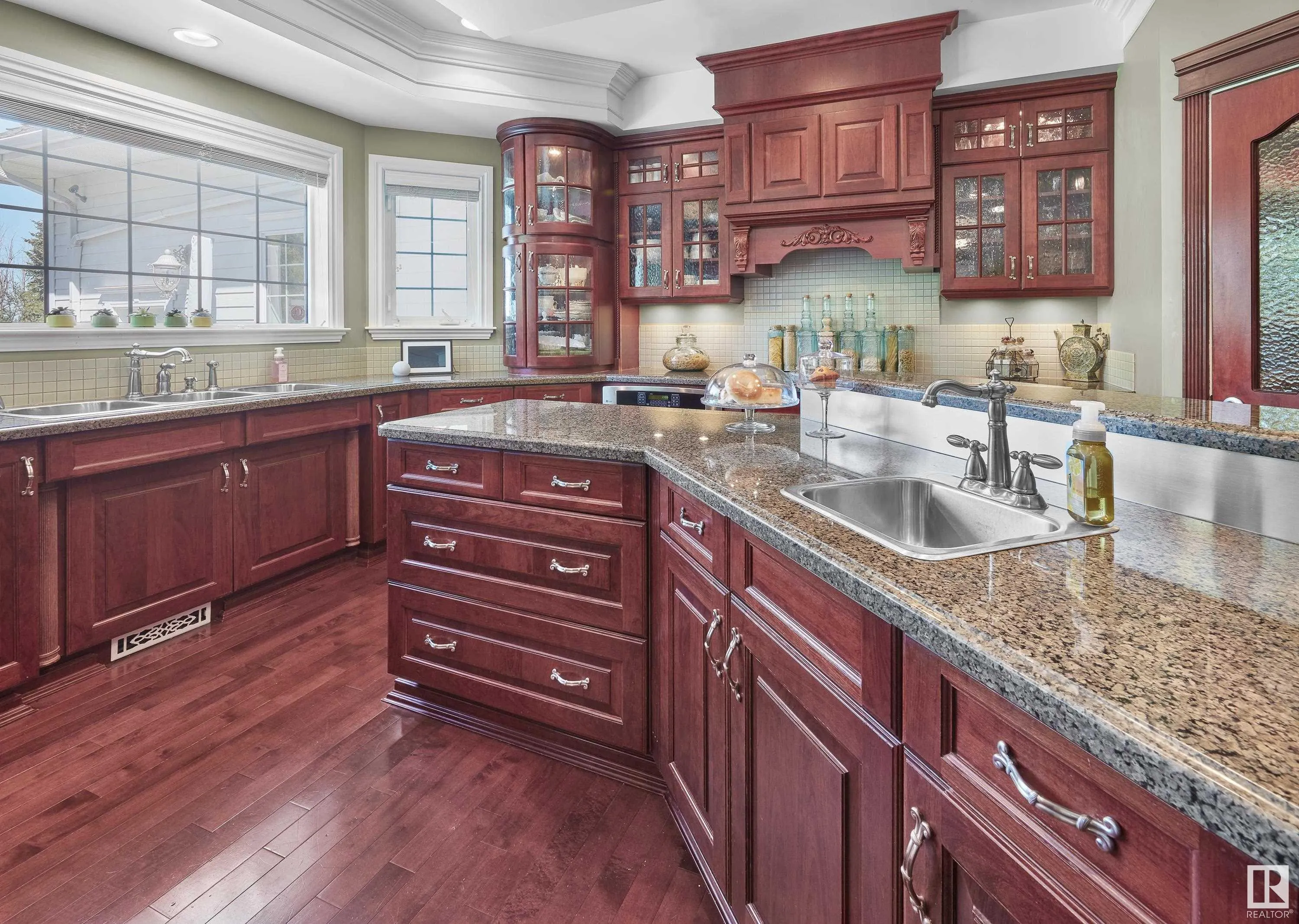22459 TOWNSHIP ROAD 530