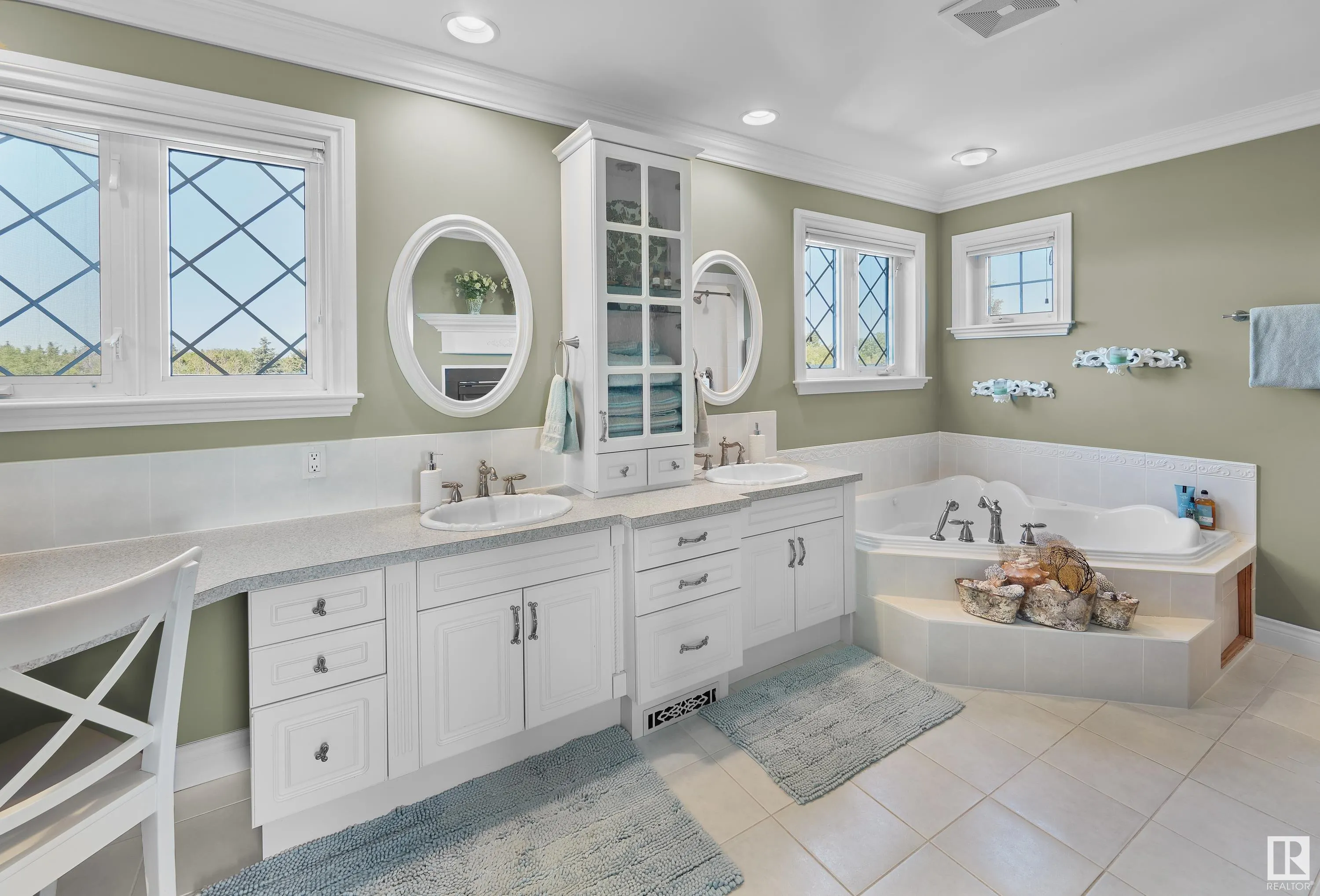 22459 TOWNSHIP ROAD 530
