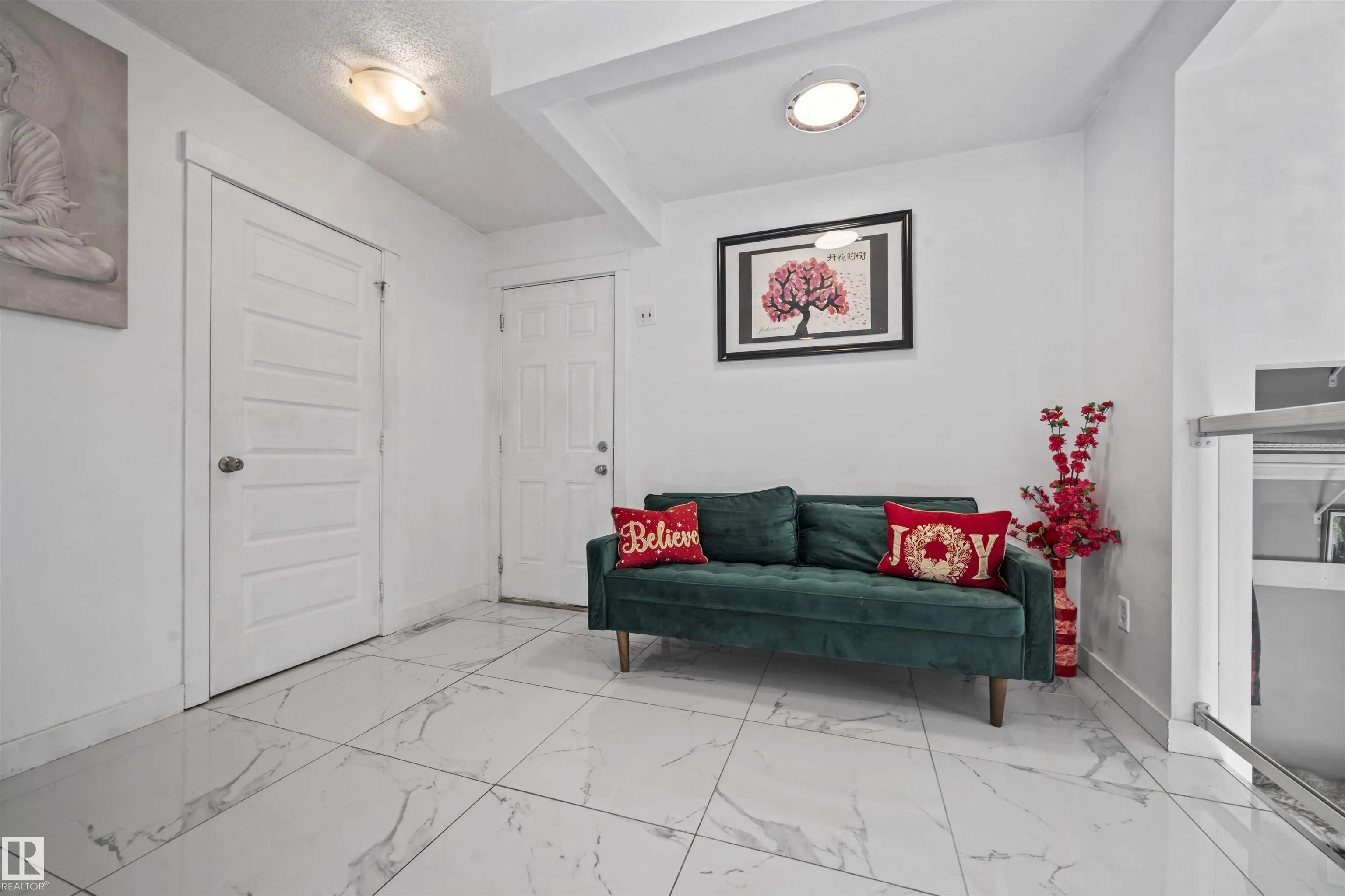 520 CHAPPELLE Drive