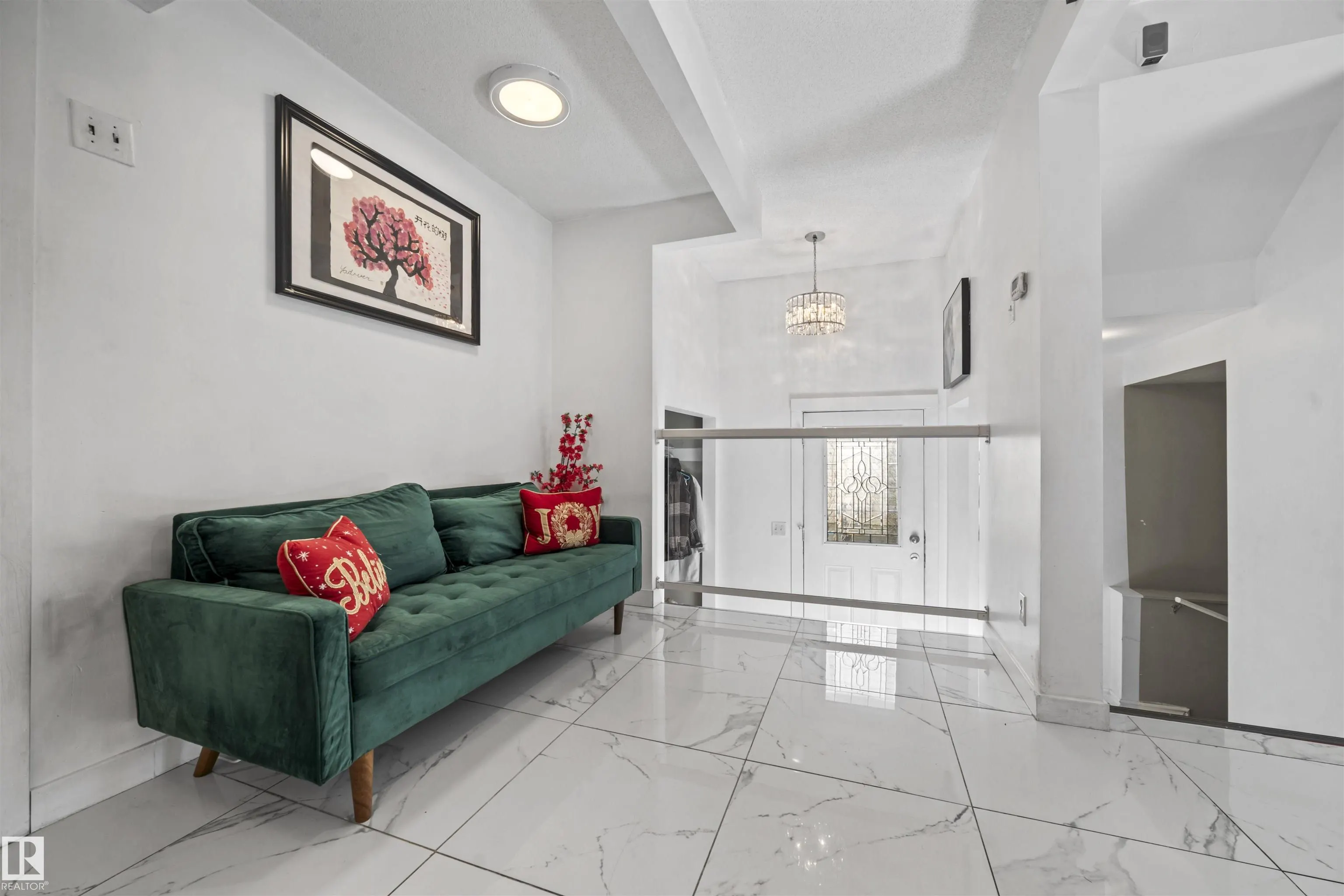 520 CHAPPELLE Drive